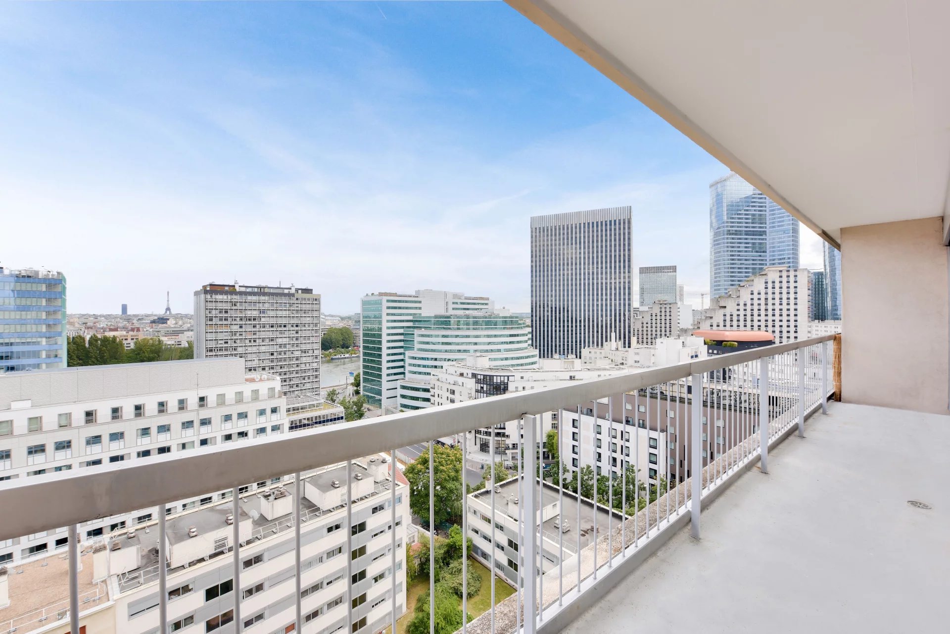 Appartement Courbevoie 47.3 m² 2 pièces Appartement Courbevoie 47.3 m² 85607890 8