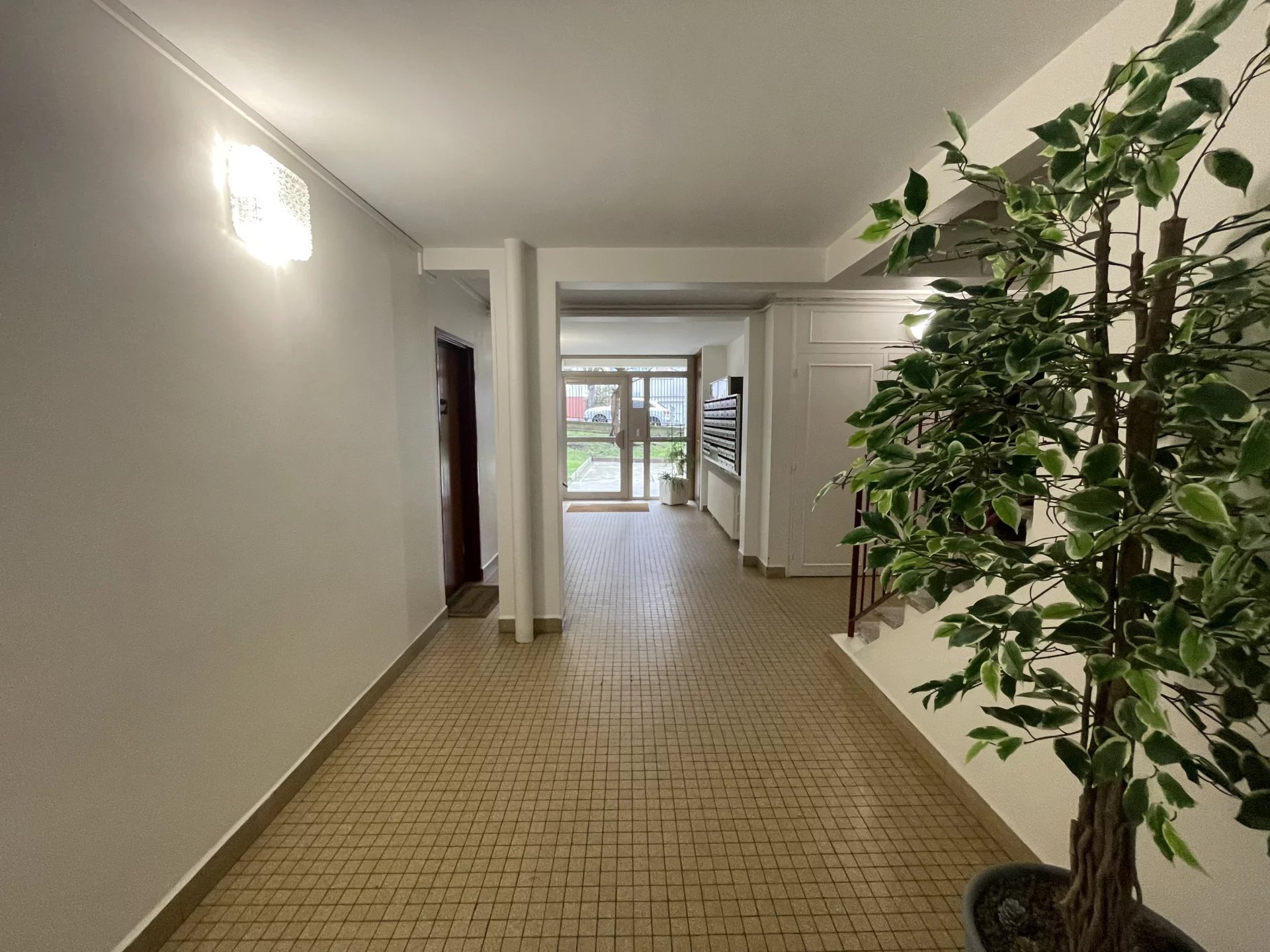 Appartement Paris 19ème 80.92 m² 5 pièces Appartement Paris 19ème 80.92 m² 85821591 5