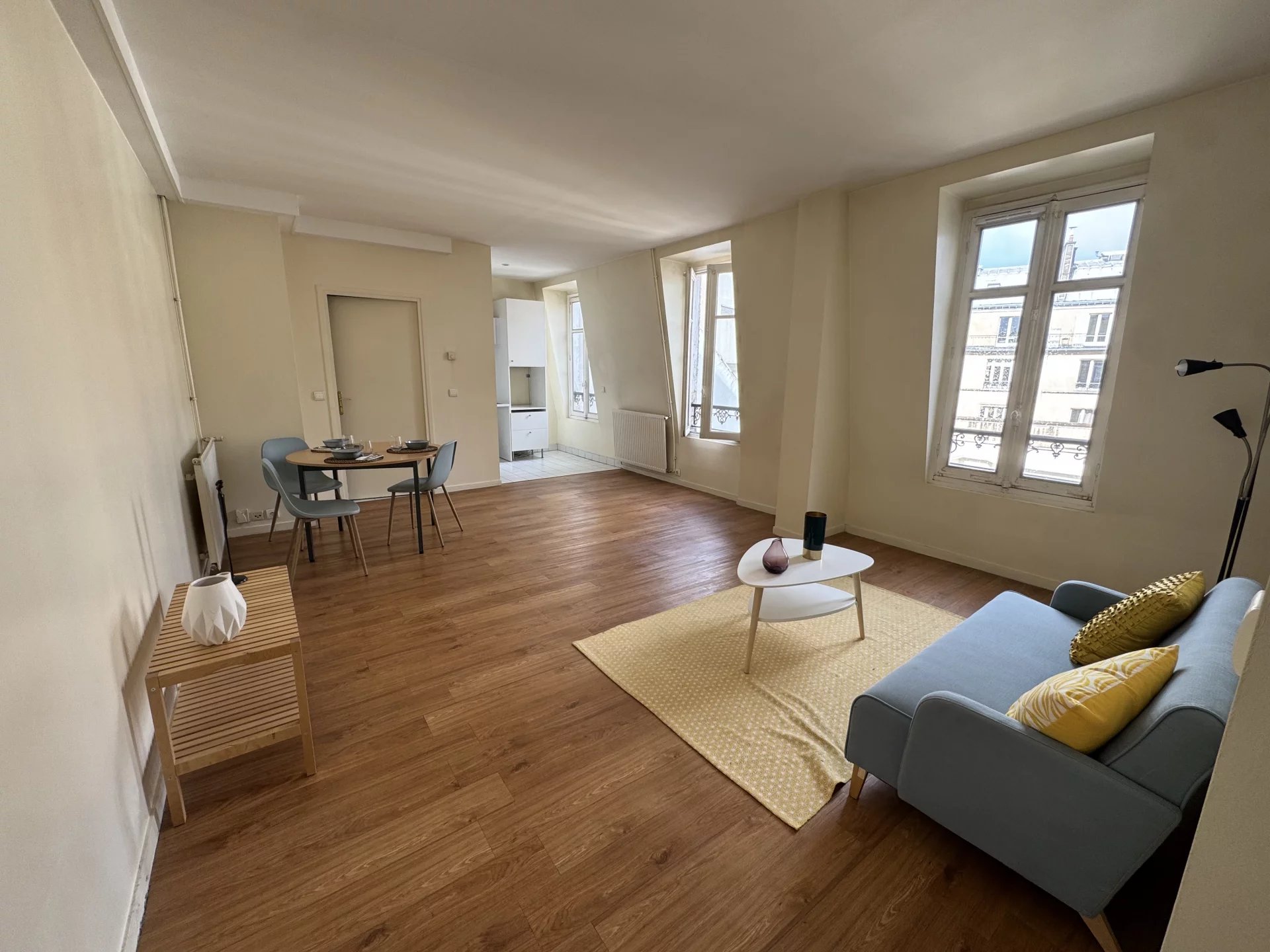 Appartement Paris 8ème 40.2 m² Ref 84086463 1