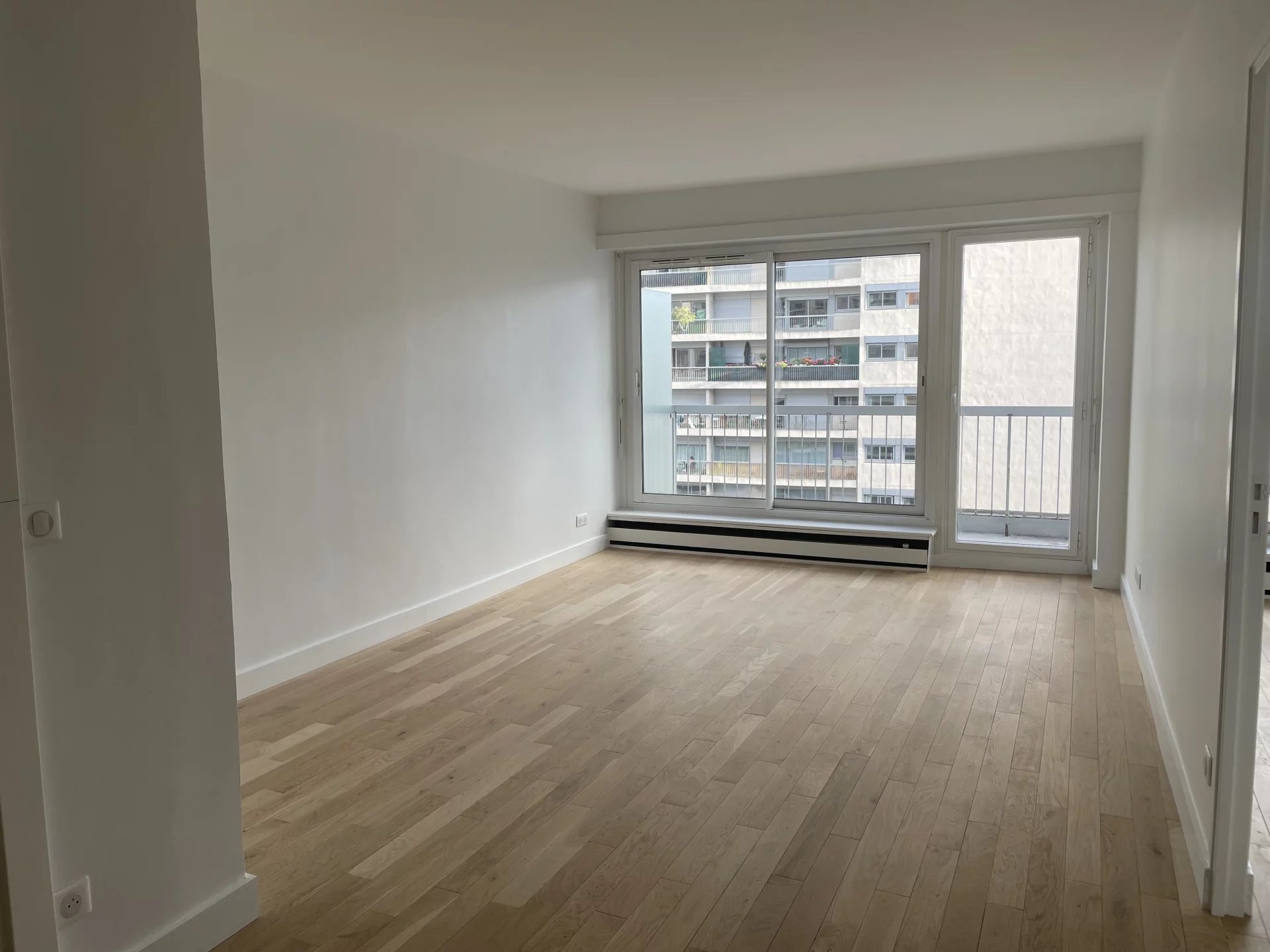 Appartement Courbevoie 63.8 m² Ref 85296572 1