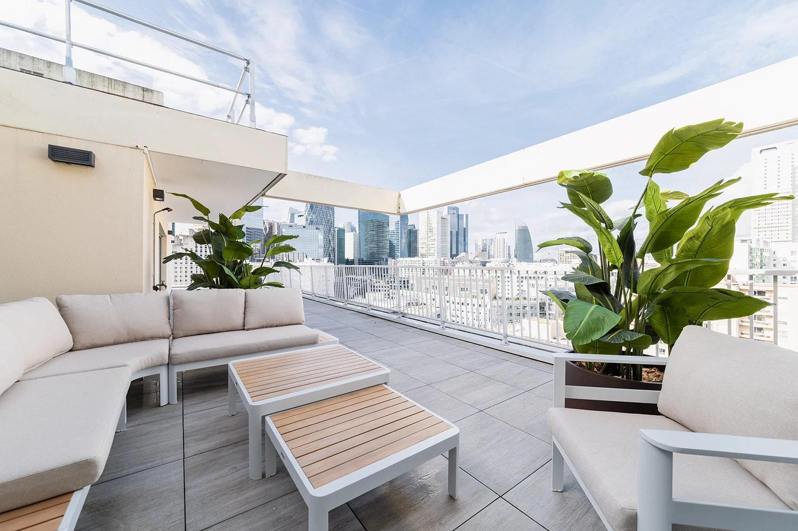 Appartement Courbevoie 128.8 m² Ref 86761752 1