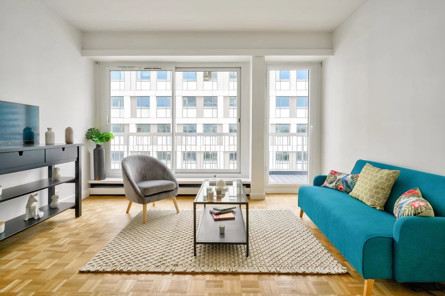 Appartement Courbevoie 62.1 m² Ref 84780211 1
