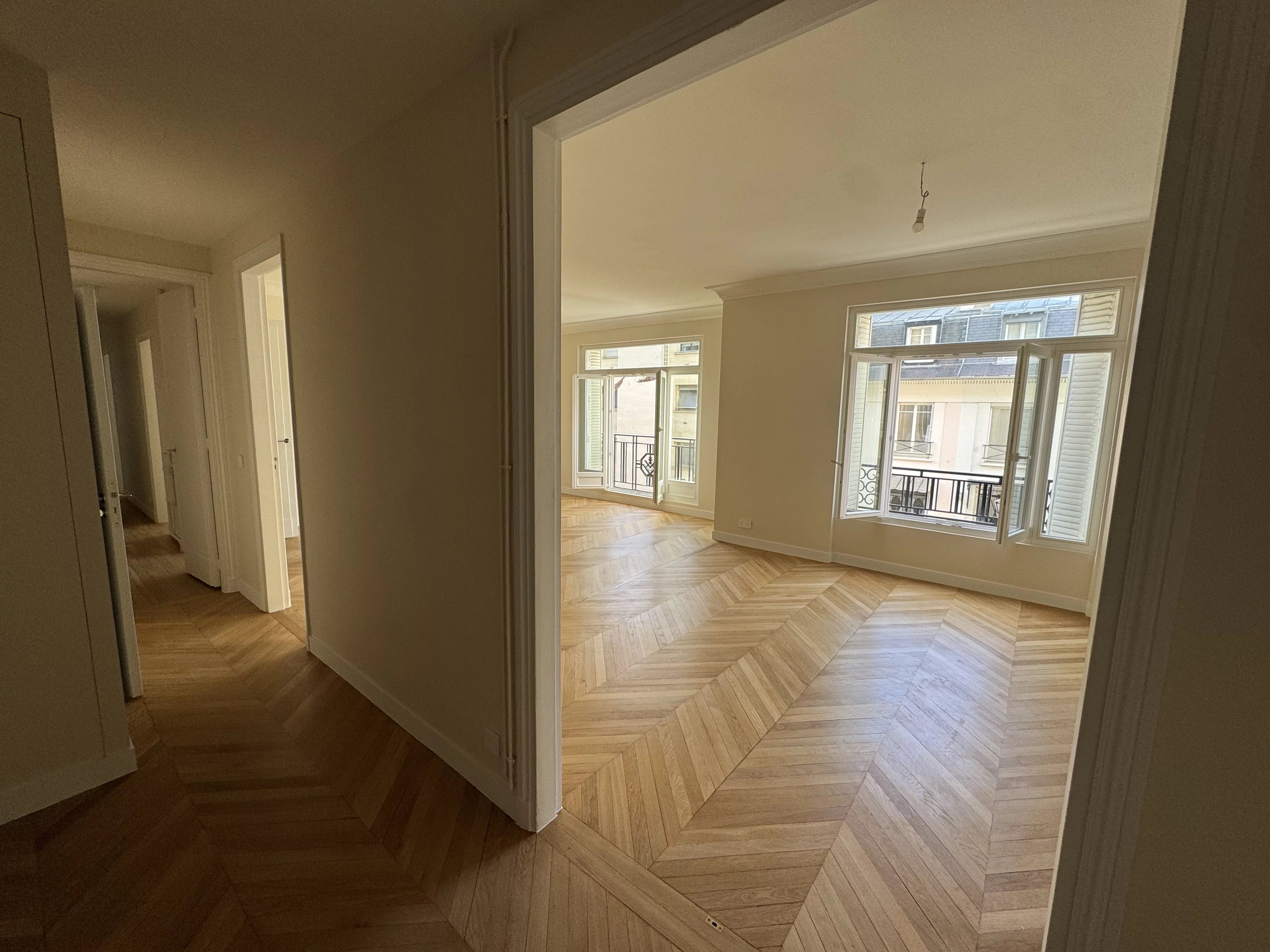 Appartement Neuilly-sur-Seine 106.00 m² 5 pièces Appartement Neuilly-sur-Seine 106.00 m² ref 87313996 1