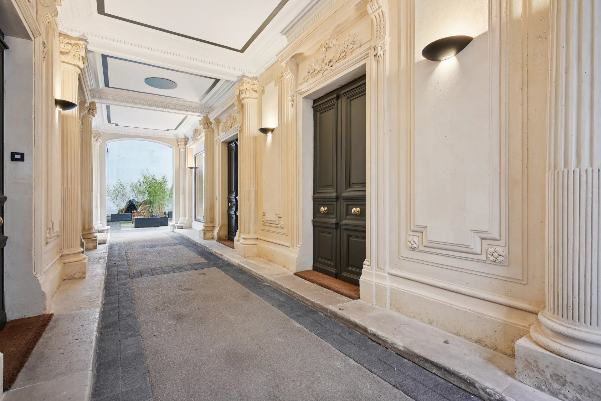 Appartement Paris 8ème 40.2 m² Ref 84086463 1