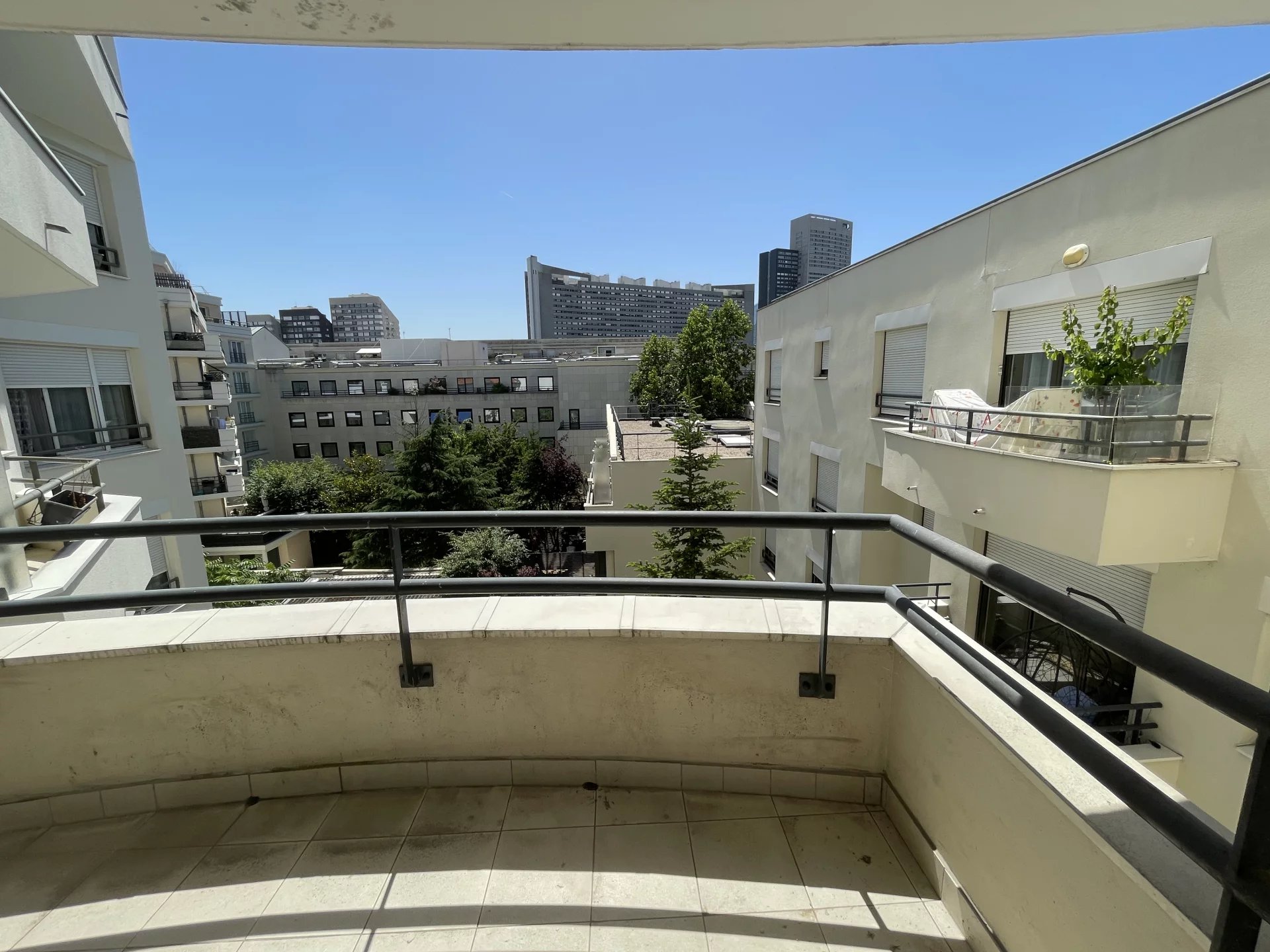 Appartement Courbevoie 75.00 m² 3 pièces Appartement Courbevoie 75.00 m² ref 87053023 1