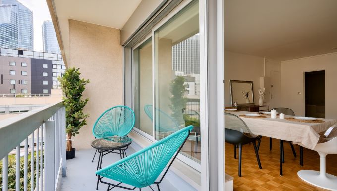 Immeuble Courbevoie Abreuvoir, balcon appartement