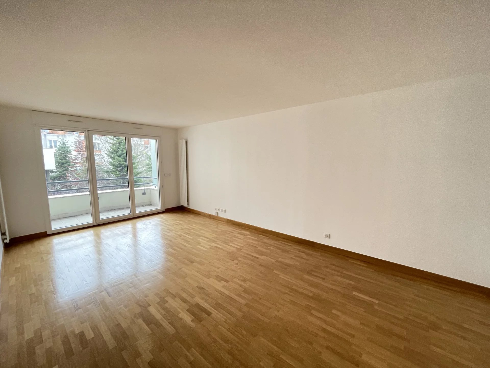 Appartement Courbevoie 75.70 m² 3 pièces Appartement Courbevoie 75.70 m² 86748063 2