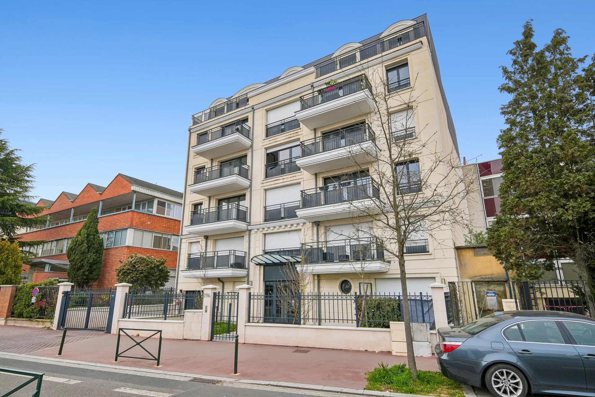 Appartement Clamart 105.52 m² 5 pièces Appartement Clamart 105.52 m² 87015100 13
