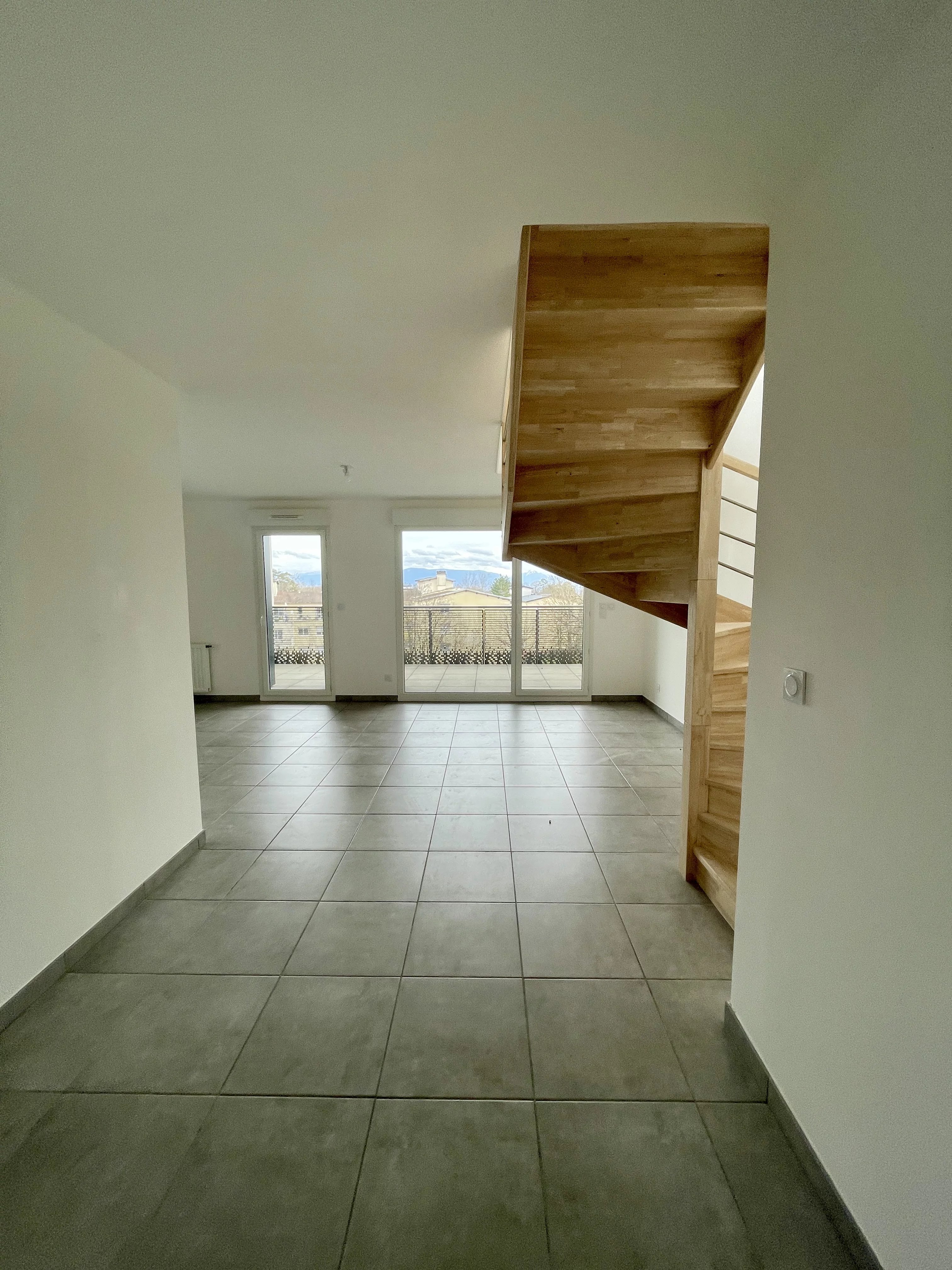 Appartement Gex 107.00 m² 5 pièces Appartement Gex 107.00 m² 87252501 4