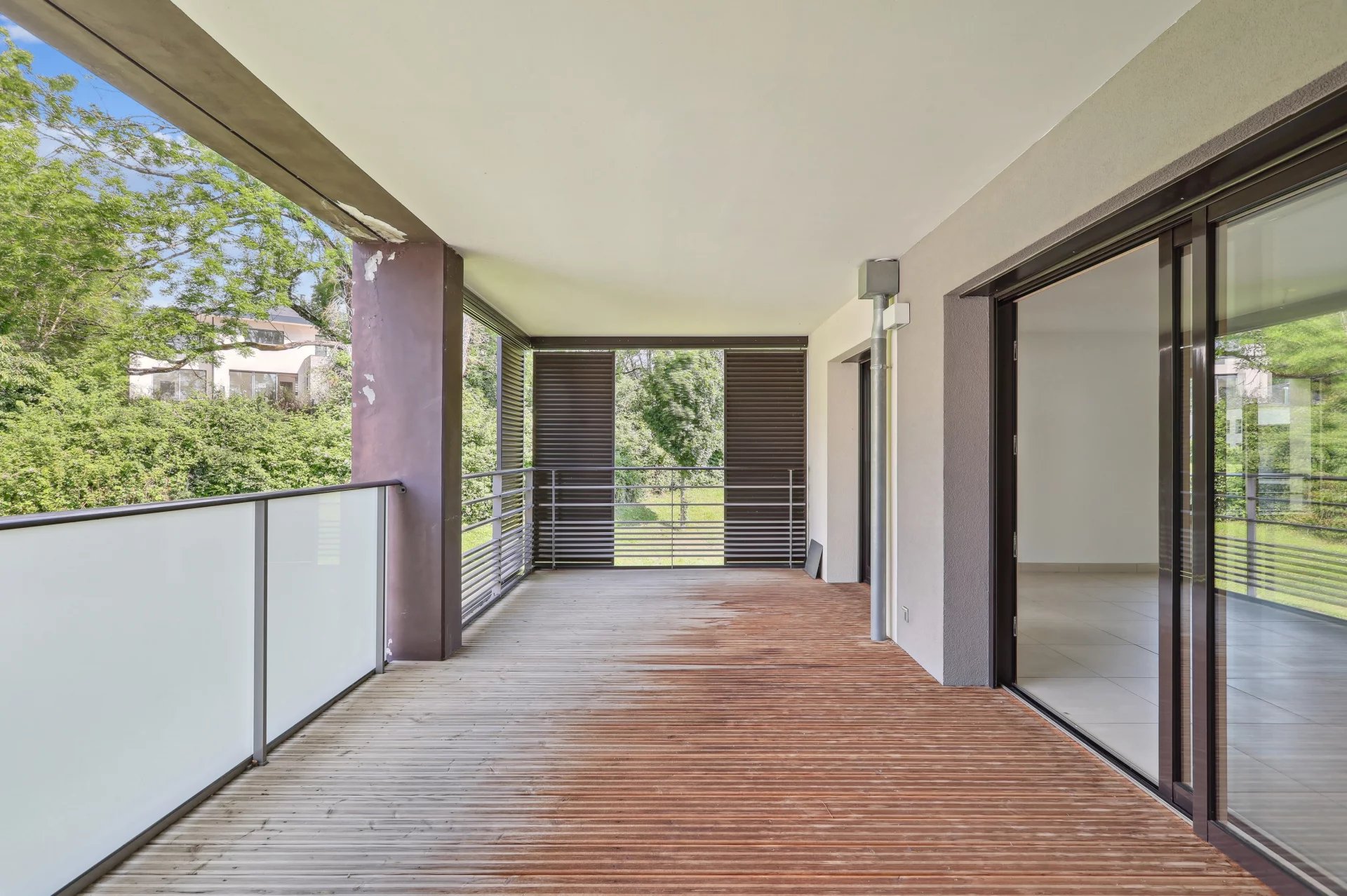 Appartement Divonne-les-Bains 121.00 m² 4 pièces Appartement Divonne-les-Bains 121.00 m² 85034502 4