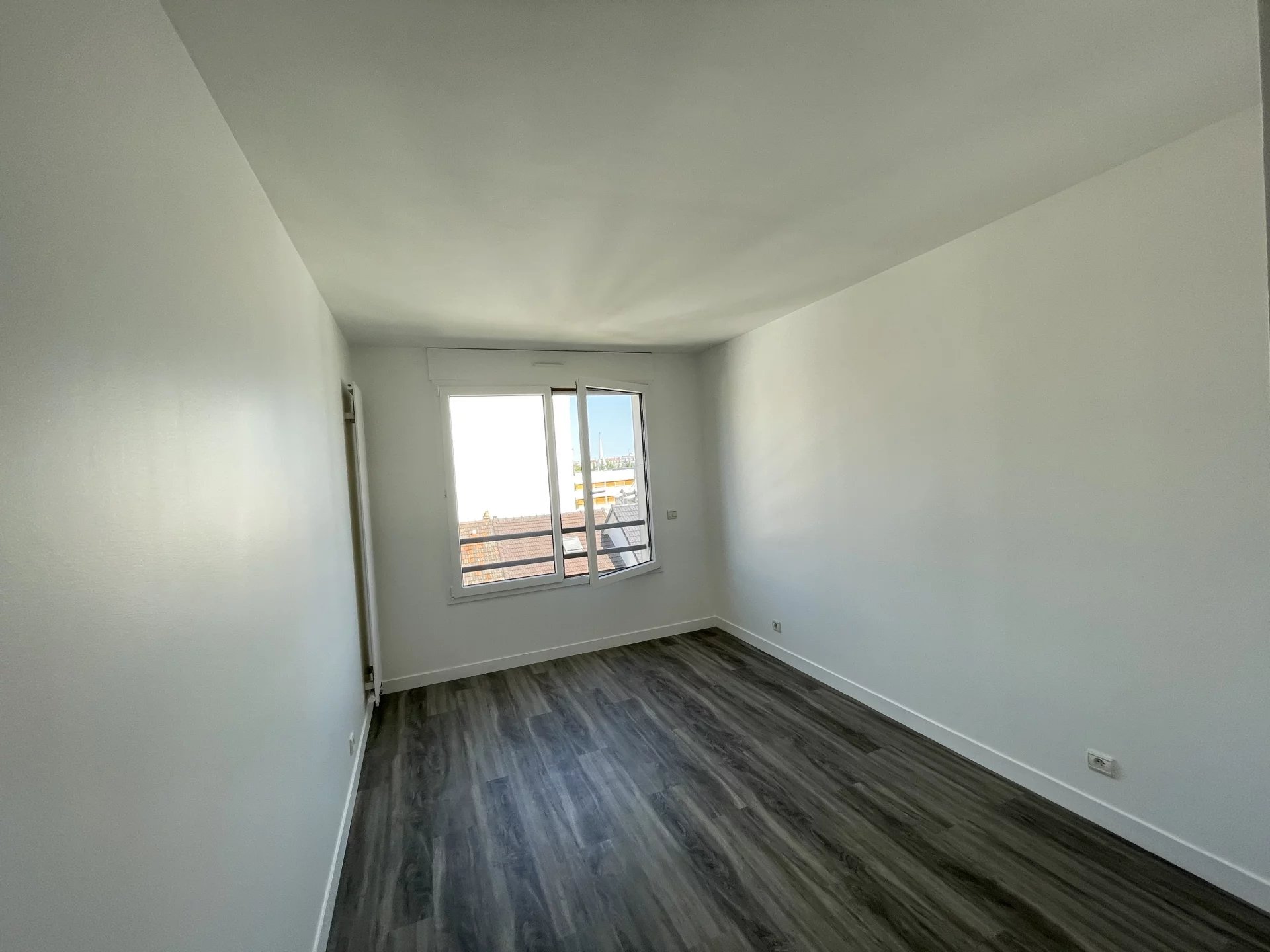 Appartement Courbevoie 74.80 m² 3 pièces Appartement Courbevoie 74.80 m² 87052628 3