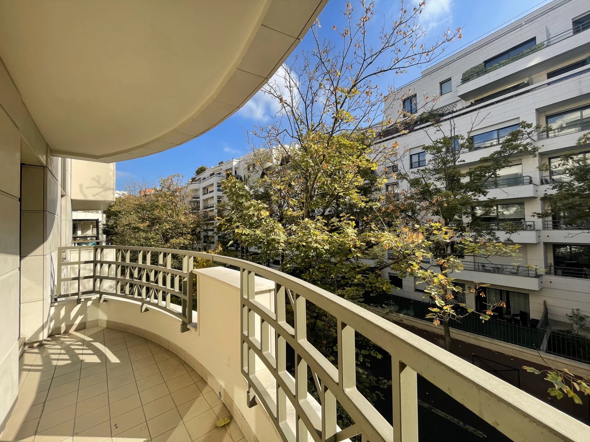 Appartement Levallois-Perret 51.90 m² 2 pièces Appartement Levallois-Perret 51.90 m² 86449382 3