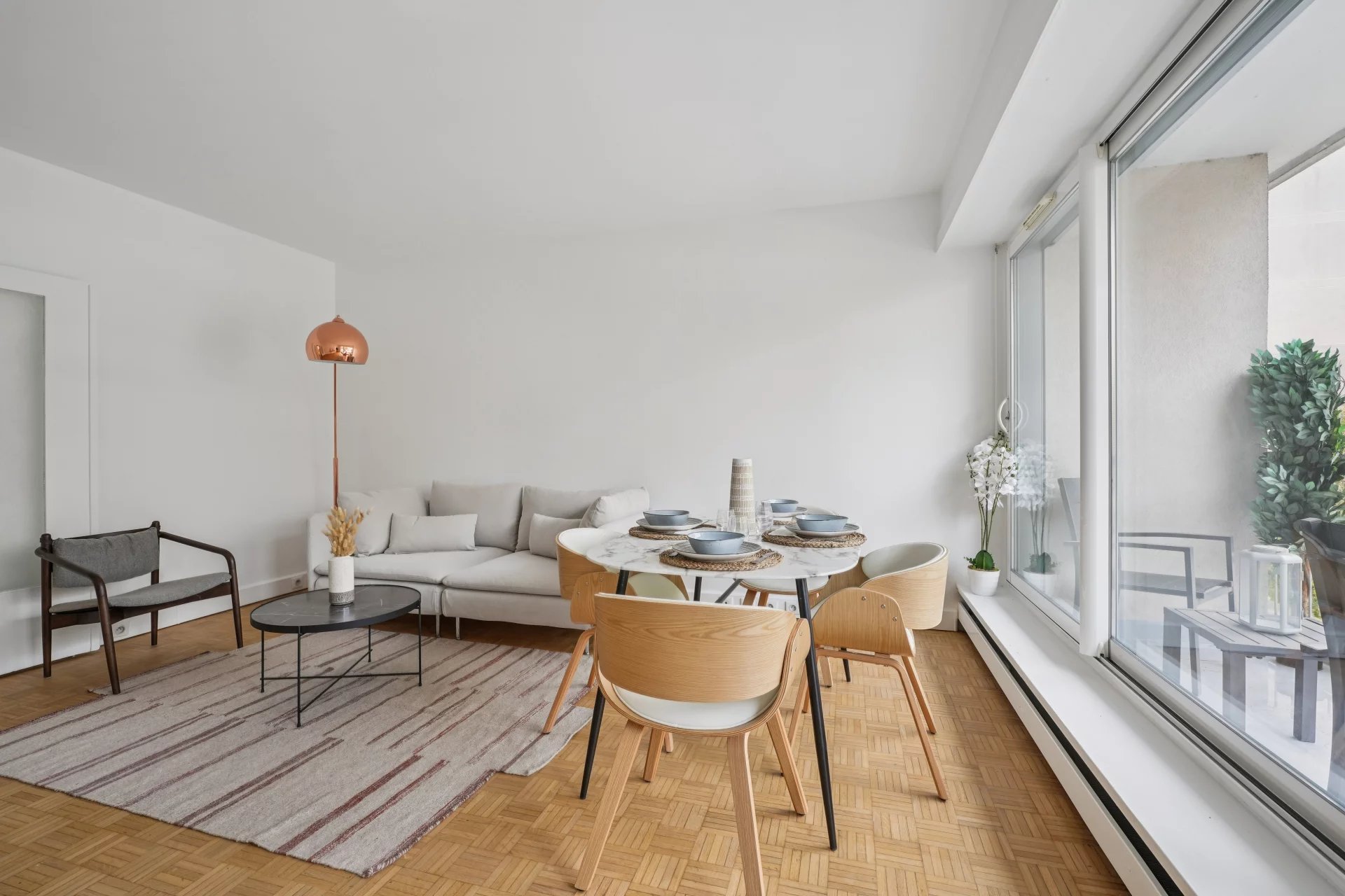 Appartement Courbevoie 69.00 m² 3 pièces Appartement Courbevoie 69.00 m² 85612924 1