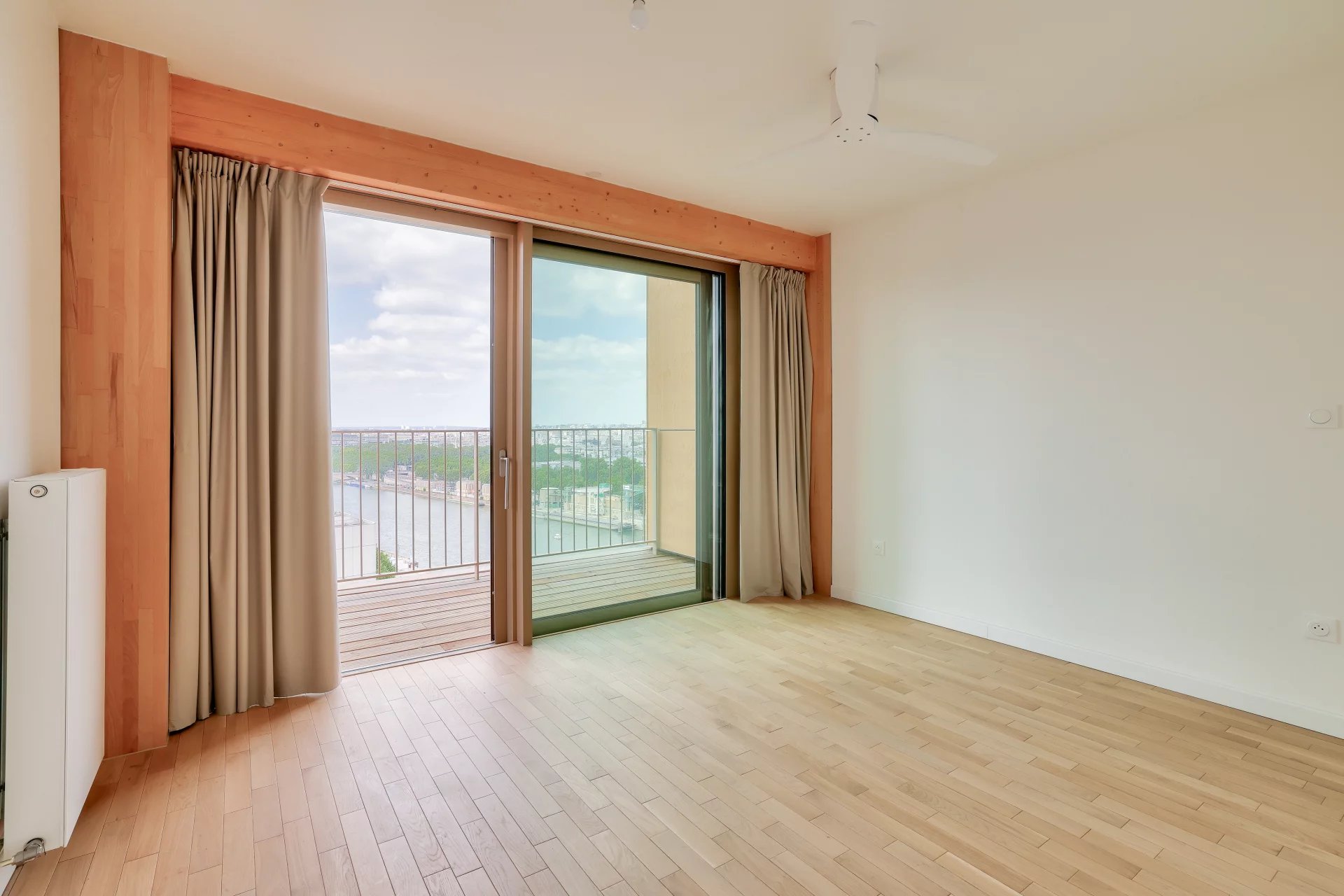 Appartement Paris 13ème 72.20 m² 3 pièces Appartement Paris 13ème 72.20 m² 86383325 3