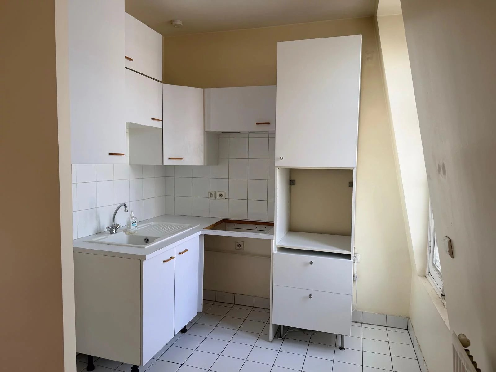 Appartement Paris 8ème 40.20 m² 1 pièce Appartement Paris 8ème 40.20 m² 84086463 9