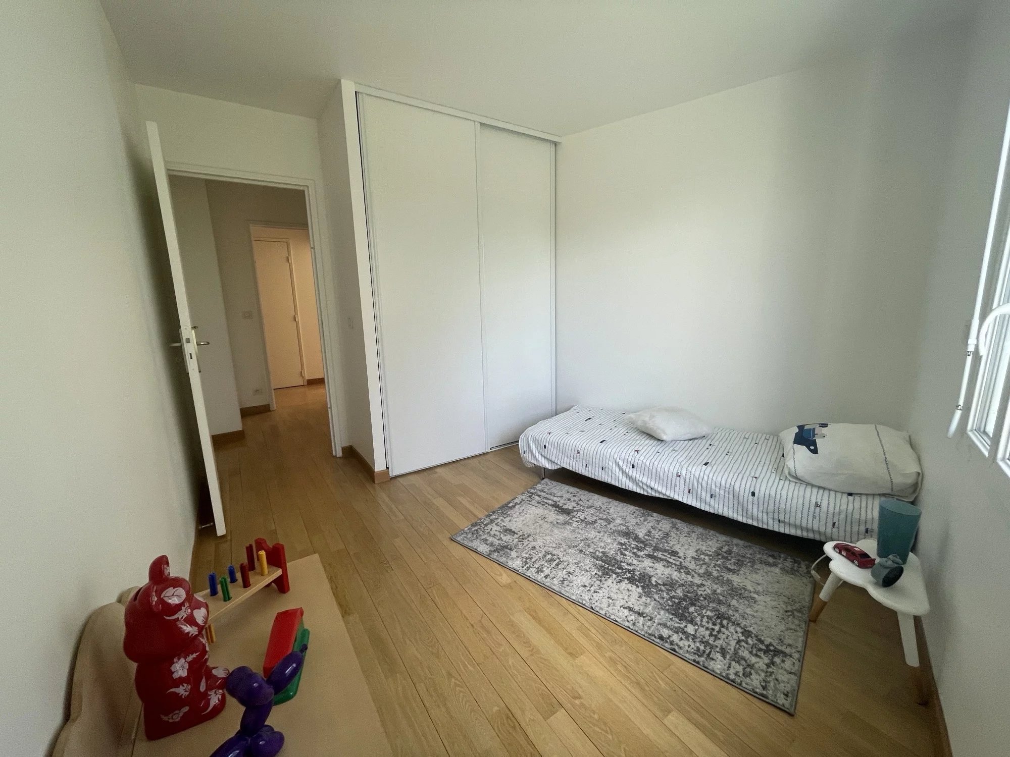 Appartement Issy-les-Moulineaux 92.30 m² 4 pièces Appartement Issy-les-Moulineaux 92.30 m² 85715975 11