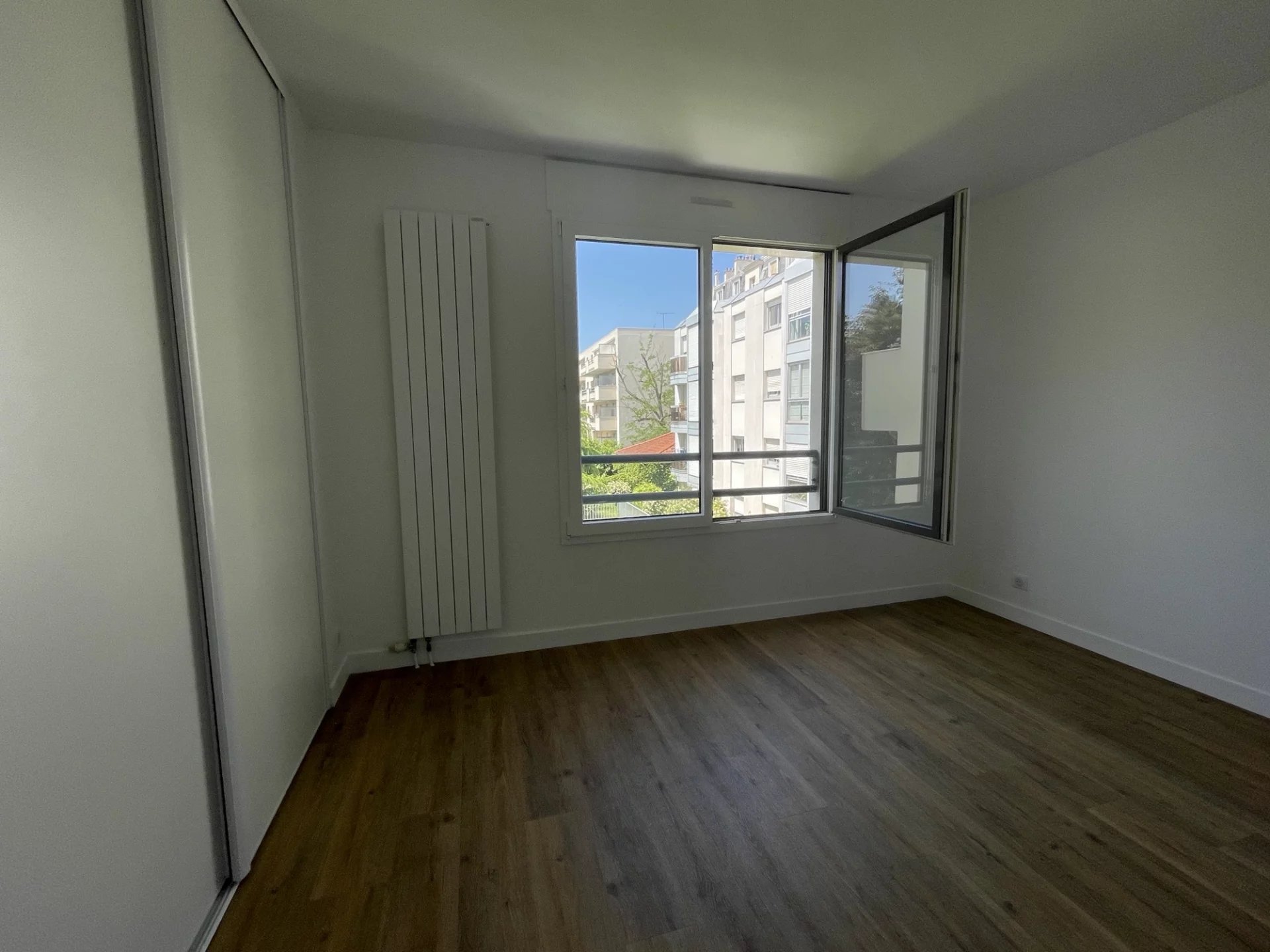 Appartement Courbevoie 93.85 m² 4 pièces Appartement Courbevoie 93.85 m² 86816267 5
