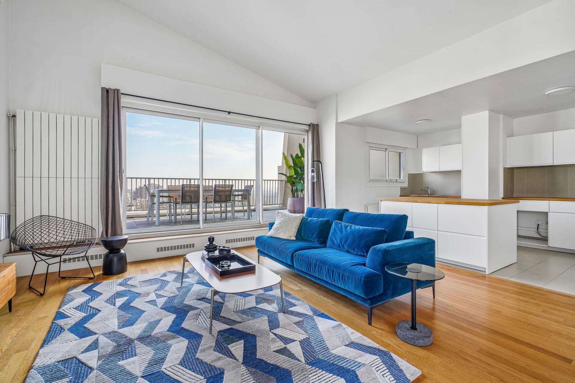 Appartement Courbevoie 128.80 m² 4 pièces Appartement Courbevoie 128.80 m² 86837143 4