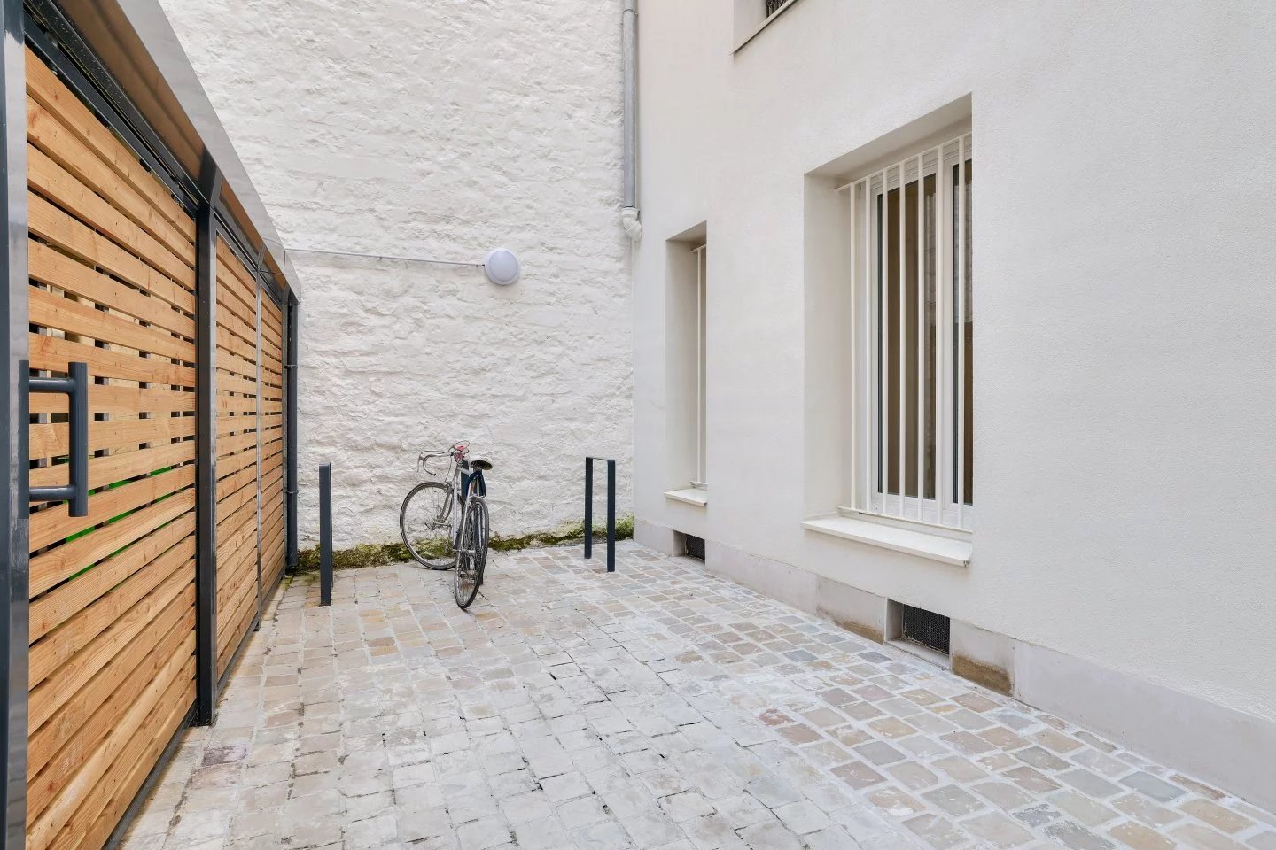 Appartement Paris 20ème 41.80 m² 3 pièces Appartement Paris 20ème 41.80 m² 85633732 11