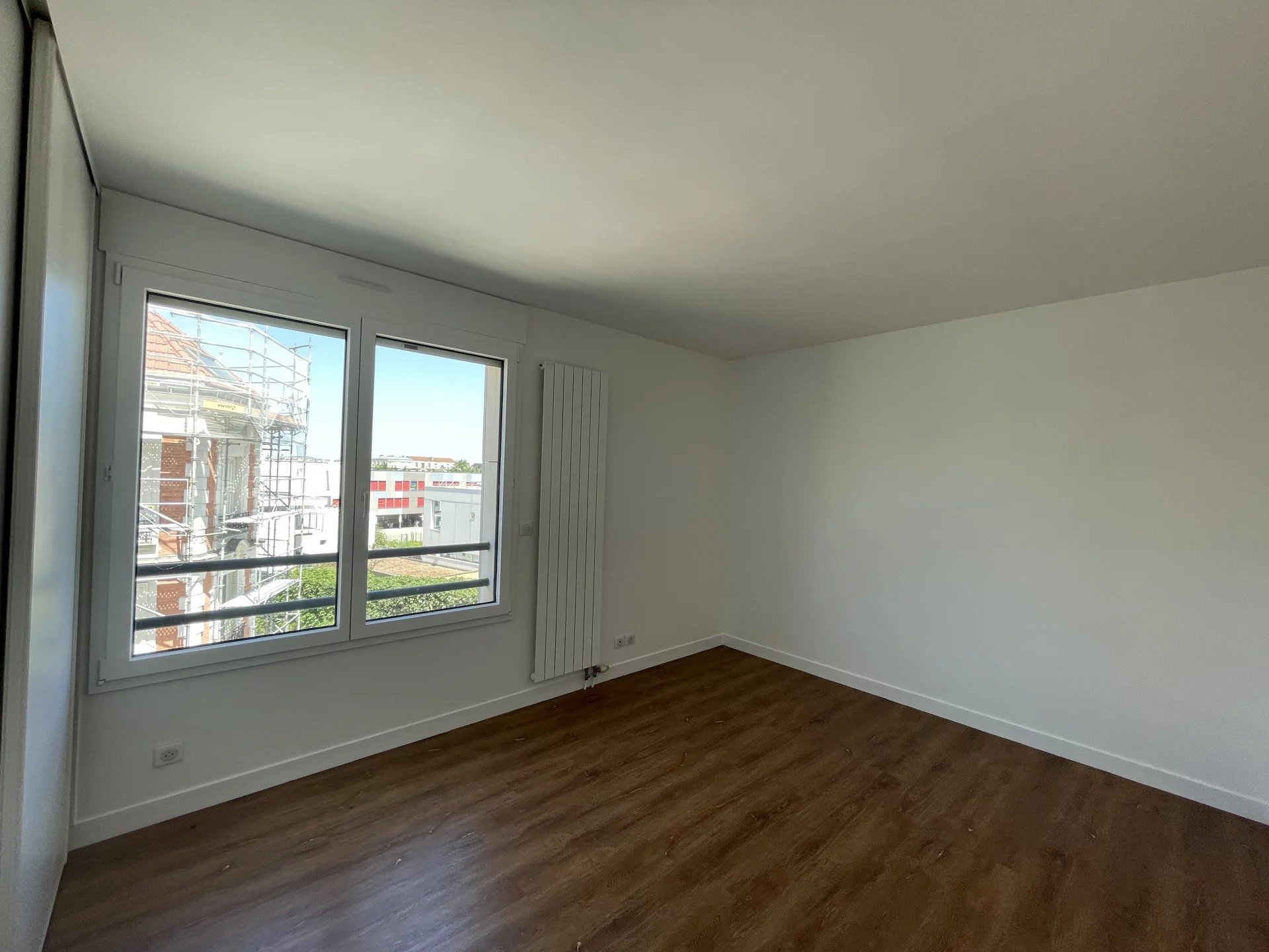 Appartement Courbevoie 75.00 m² 3 pièces Appartement Courbevoie 75.00 m² 87053023 6