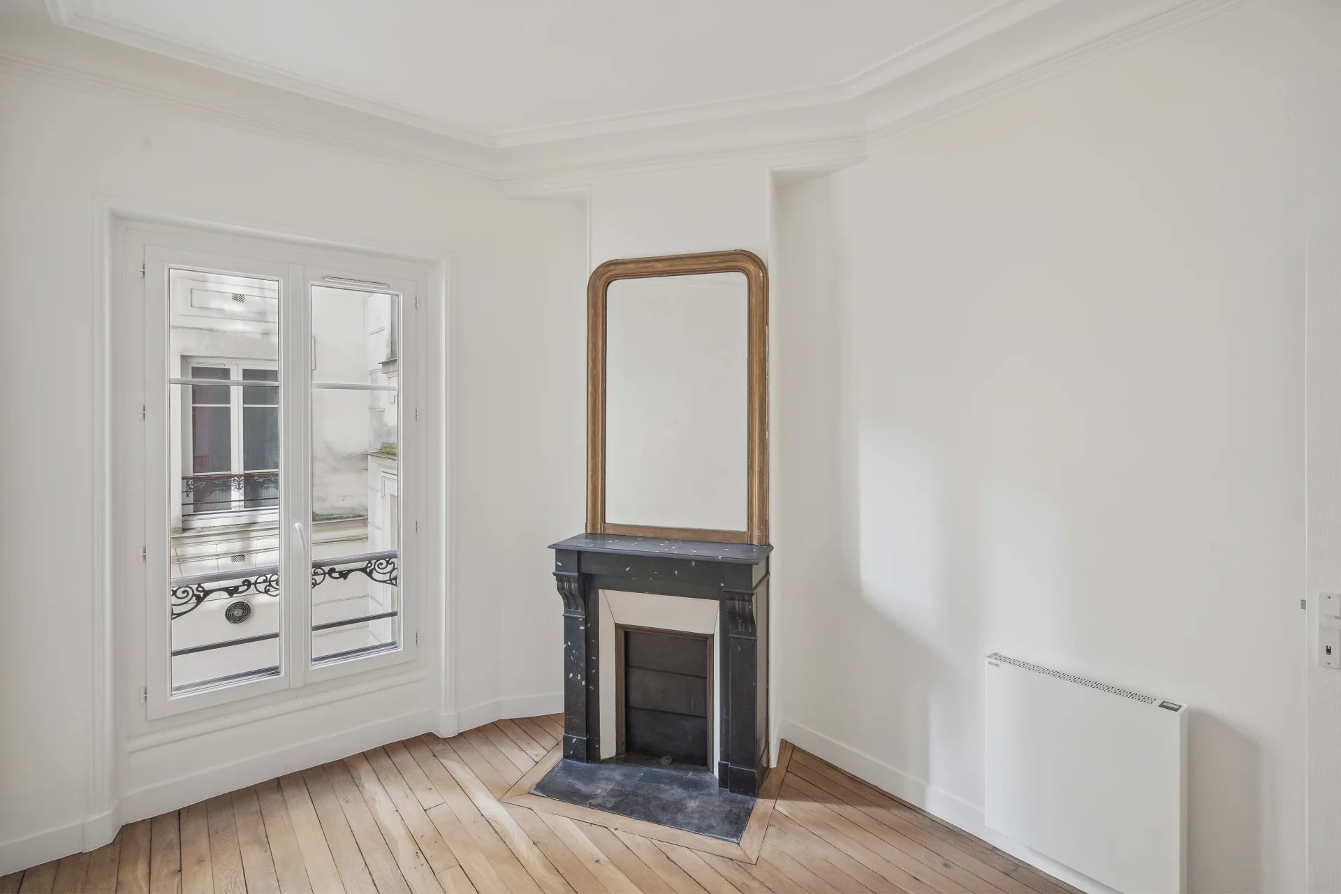 Appartement Paris 14ème 70.00 m² 3 pièces Appartement Paris 14ème 70.00 m² 87151944 7