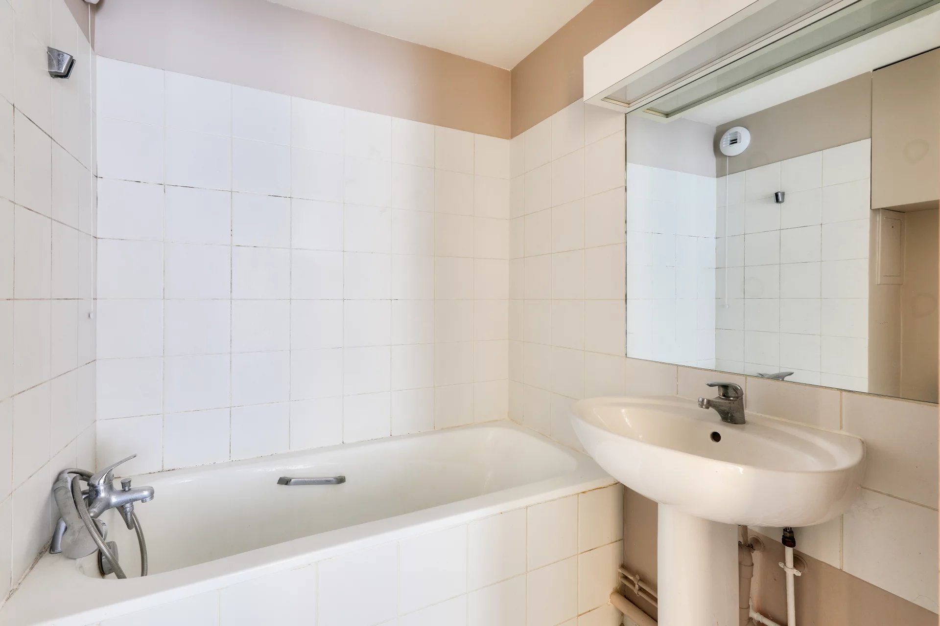 Appartement Paris 8ème 29.70 m² 1 pièce Appartement Paris 8ème 29.70 m² 84086463 2