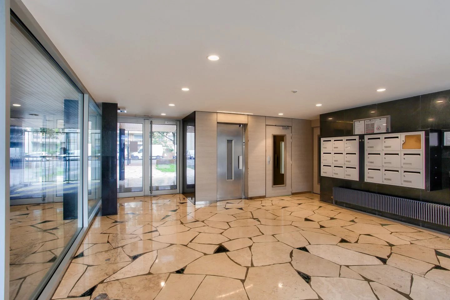 Appartement Courbevoie 63.80 m² 3 pièces Appartement Courbevoie 63.80 m² 85824335 11