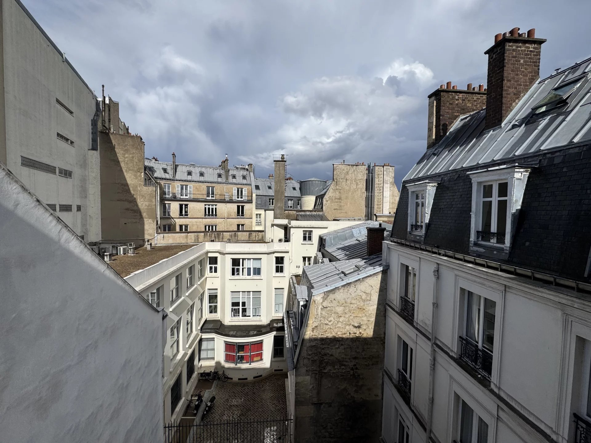 Appartement Paris 8ème 40.20 m² 1 pièce Appartement Paris 8ème 40.20 m² 84086463 4