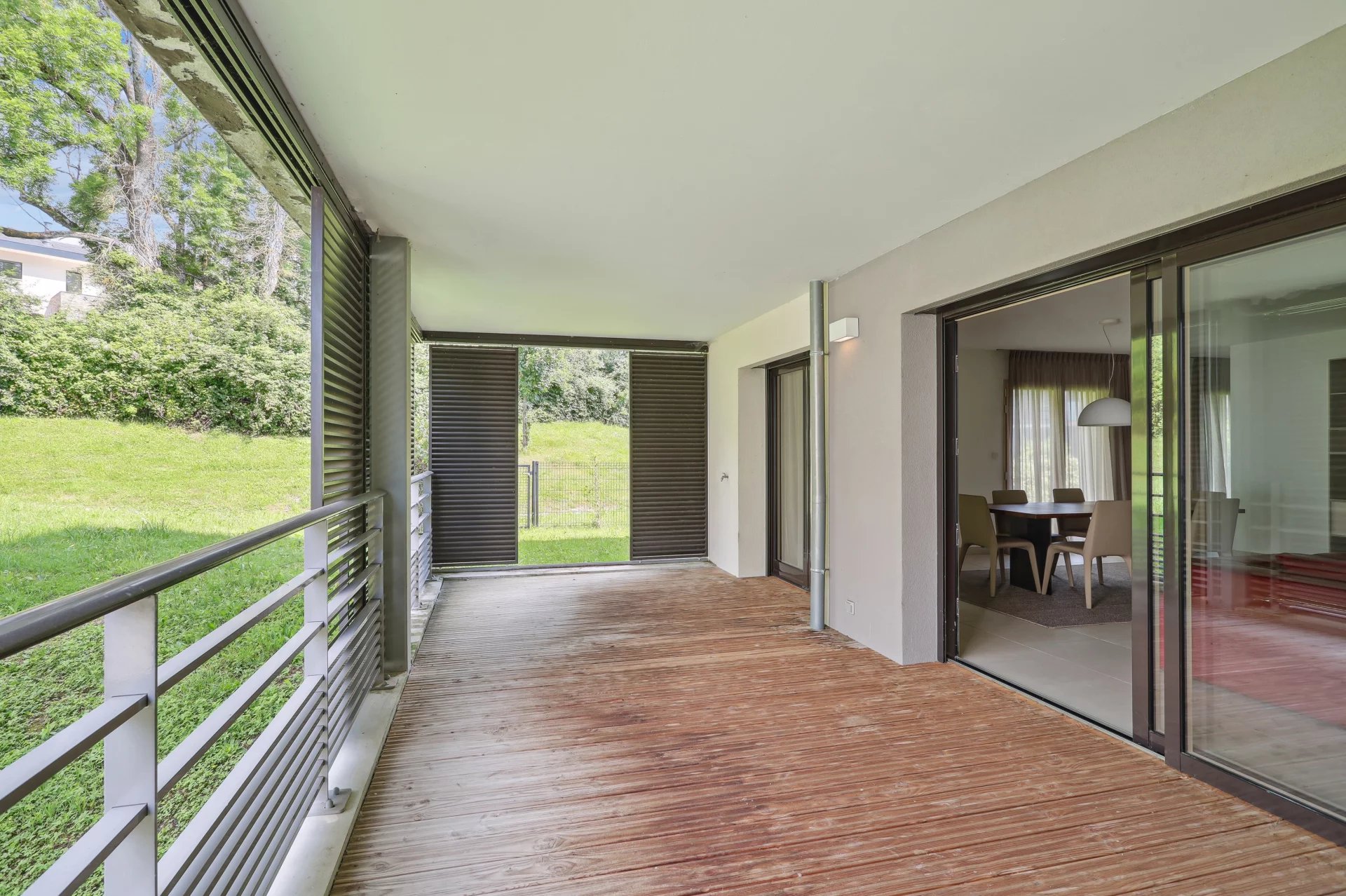 Appartement Divonne-les-Bains 121.00 m² 4 pièces Appartement Divonne-les-Bains 121.00 m² 85034416 1