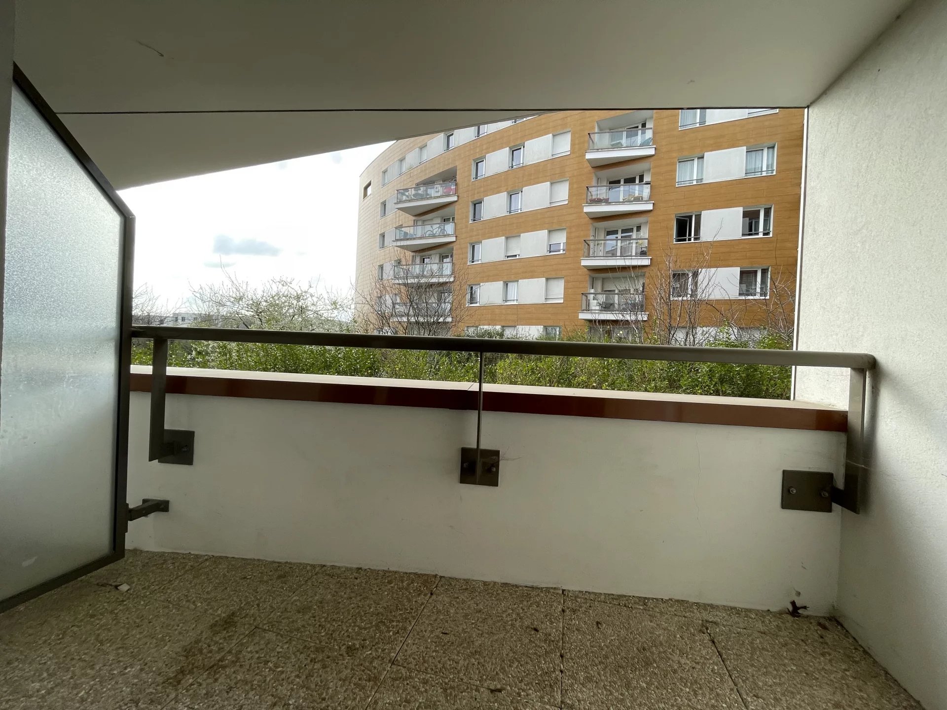 Appartement Issy-les-Moulineaux 42.70 m² 2 pièces Appartement Issy-les-Moulineaux 42.70 m² 85715994 4