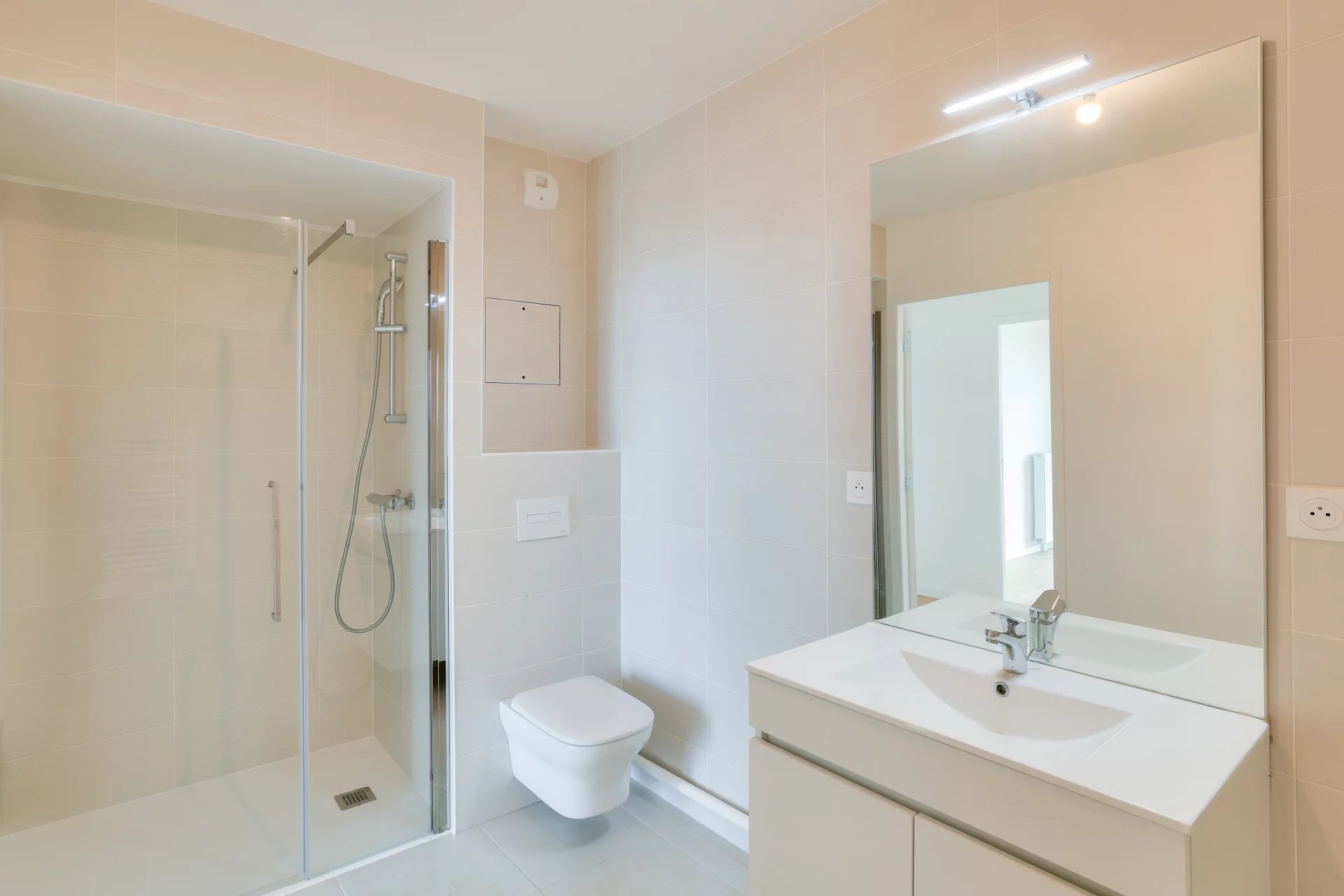 Appartement Paris 13ème 72.20 m² 3 pièces Appartement Paris 13ème 72.20 m² 86383325 7