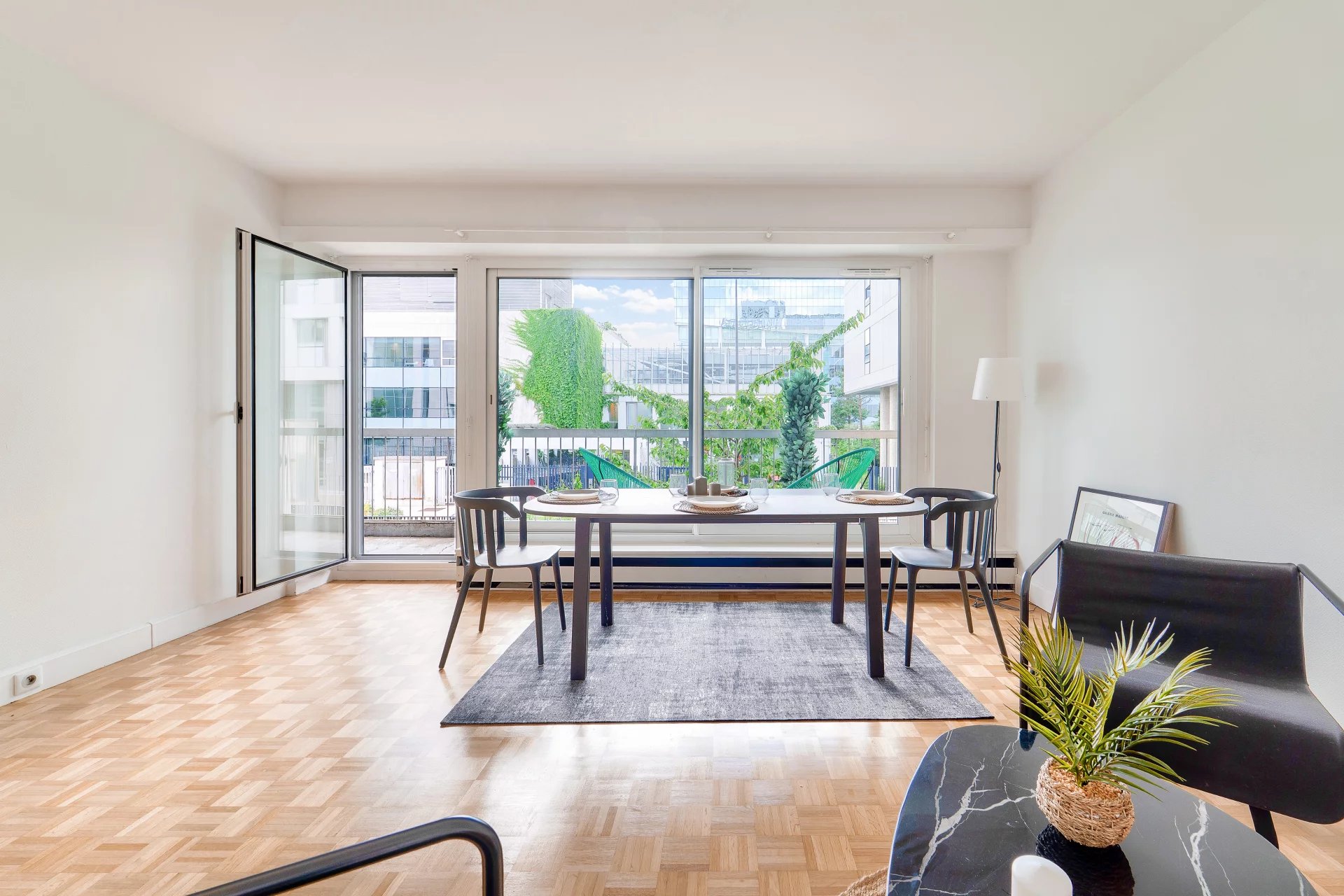 Appartement Courbevoie 66.80 m² 3 pièces Appartement Courbevoie 66.80 m² 86837431 3