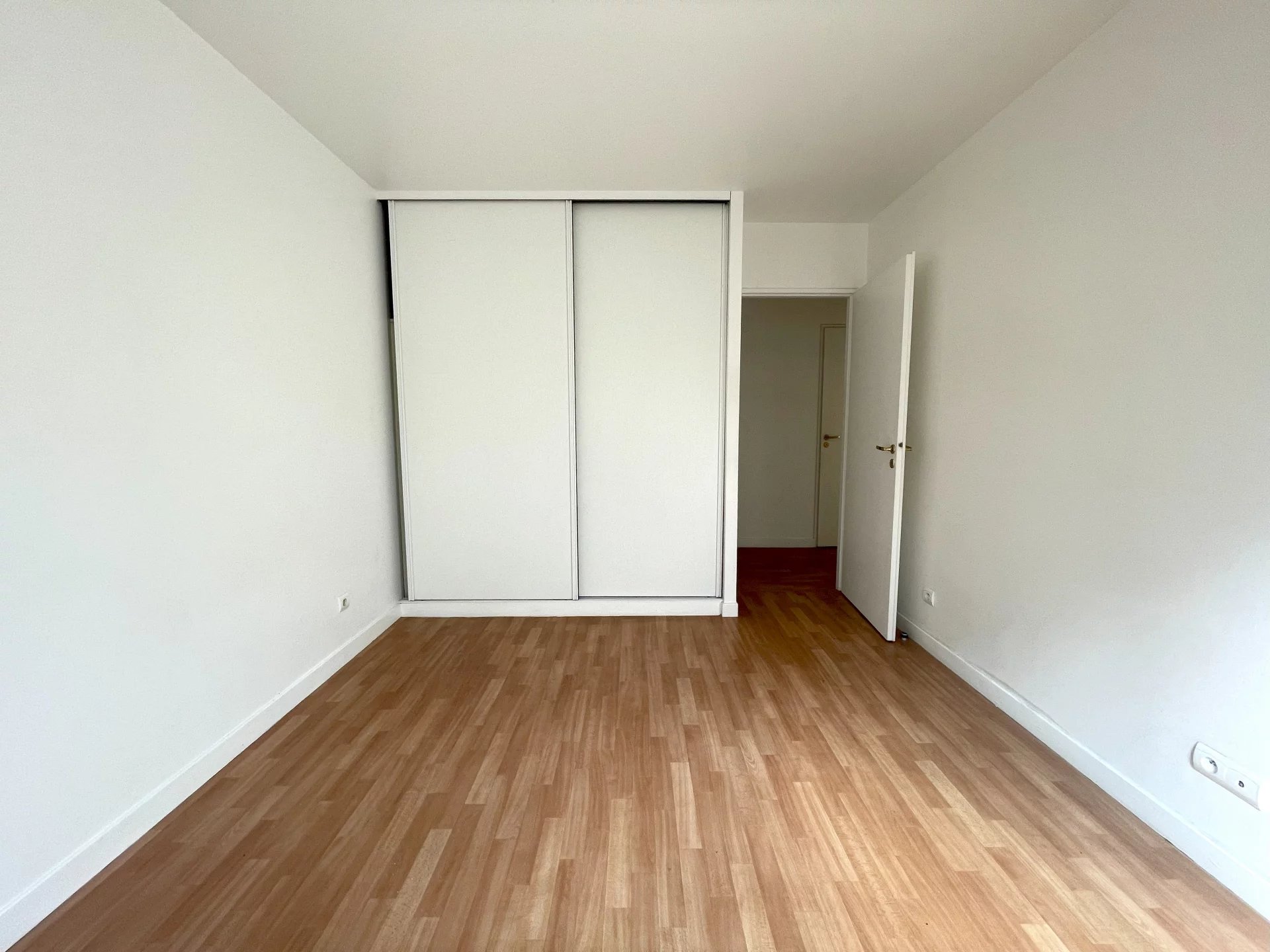 Appartement Levallois-Perret 51.90 m² 2 pièces Appartement Levallois-Perret 51.90 m² 86449382 8