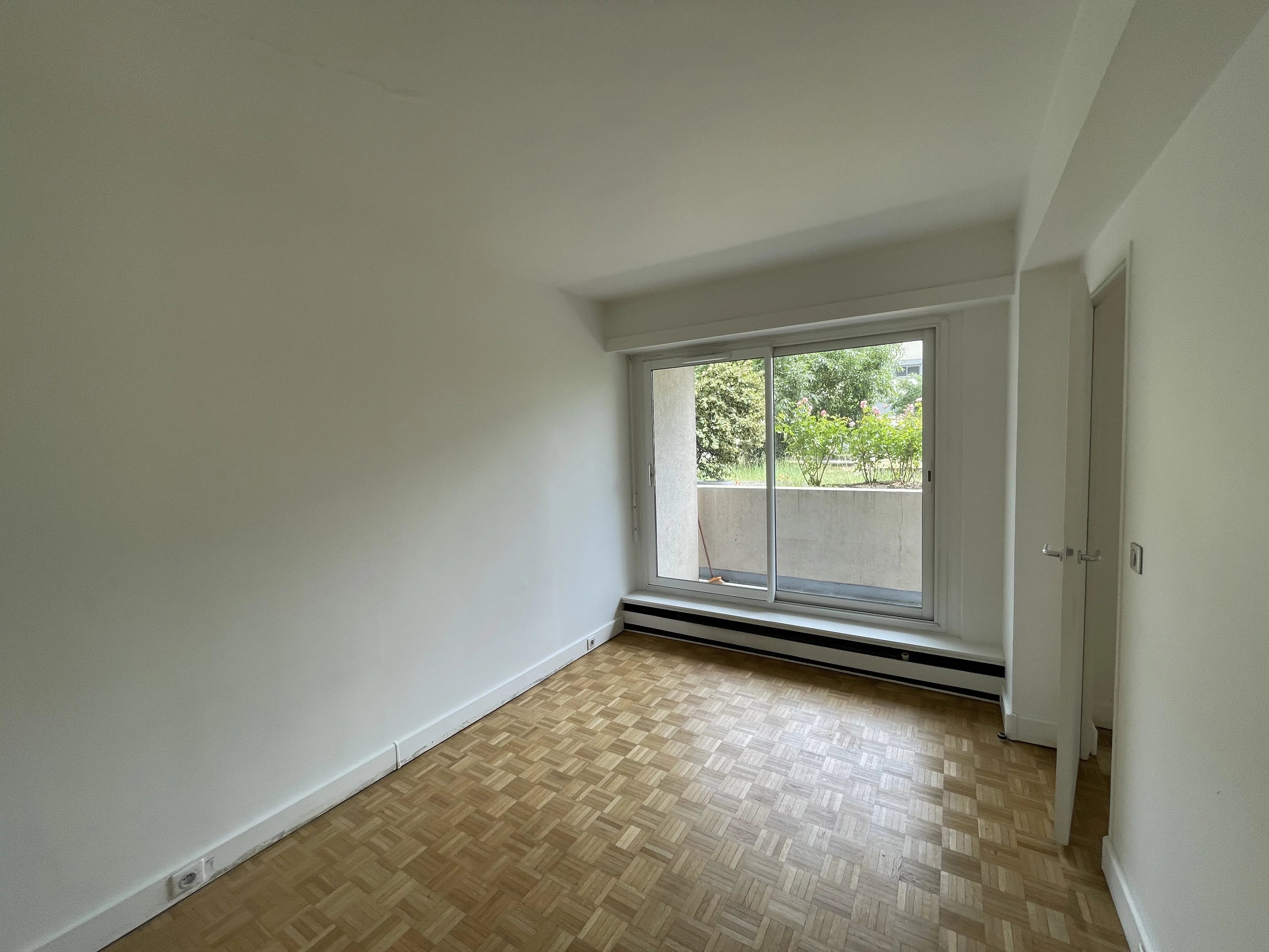 Appartement Courbevoie 47.80 m² 2 pièces Appartement Courbevoie 47.80 m² 85684821 3
