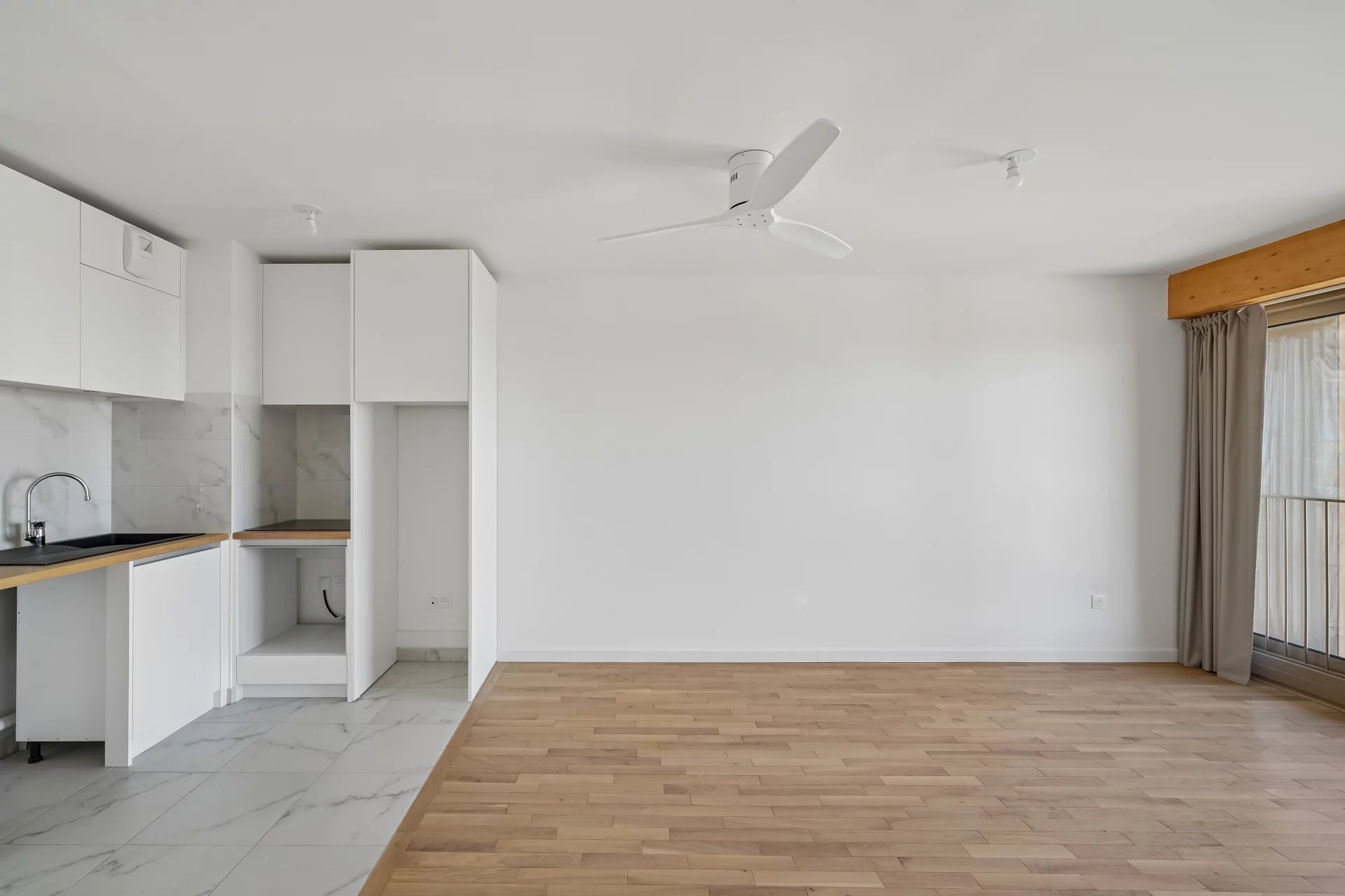 Appartement Paris 13ème 42.20 m² 2 pièces Appartement Paris 13ème 42.20 m² 86952288 4