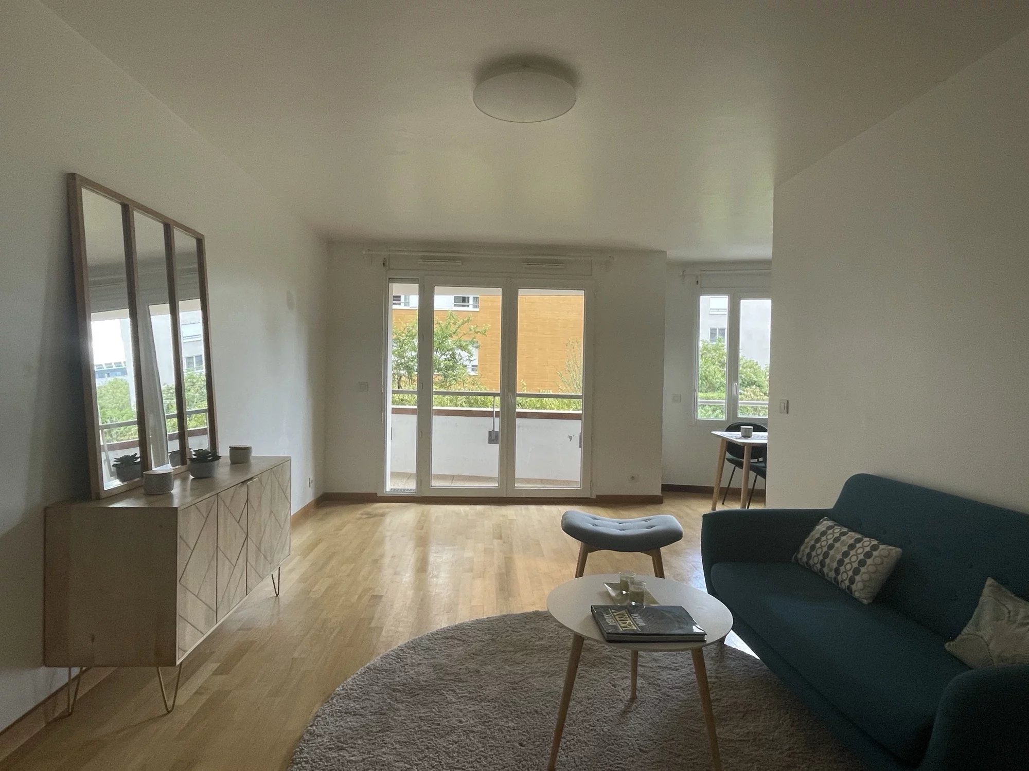 Appartement Issy-les-Moulineaux 67.60 m² 3 pièces Appartement Issy-les-Moulineaux 67.60 m² 87123268 1