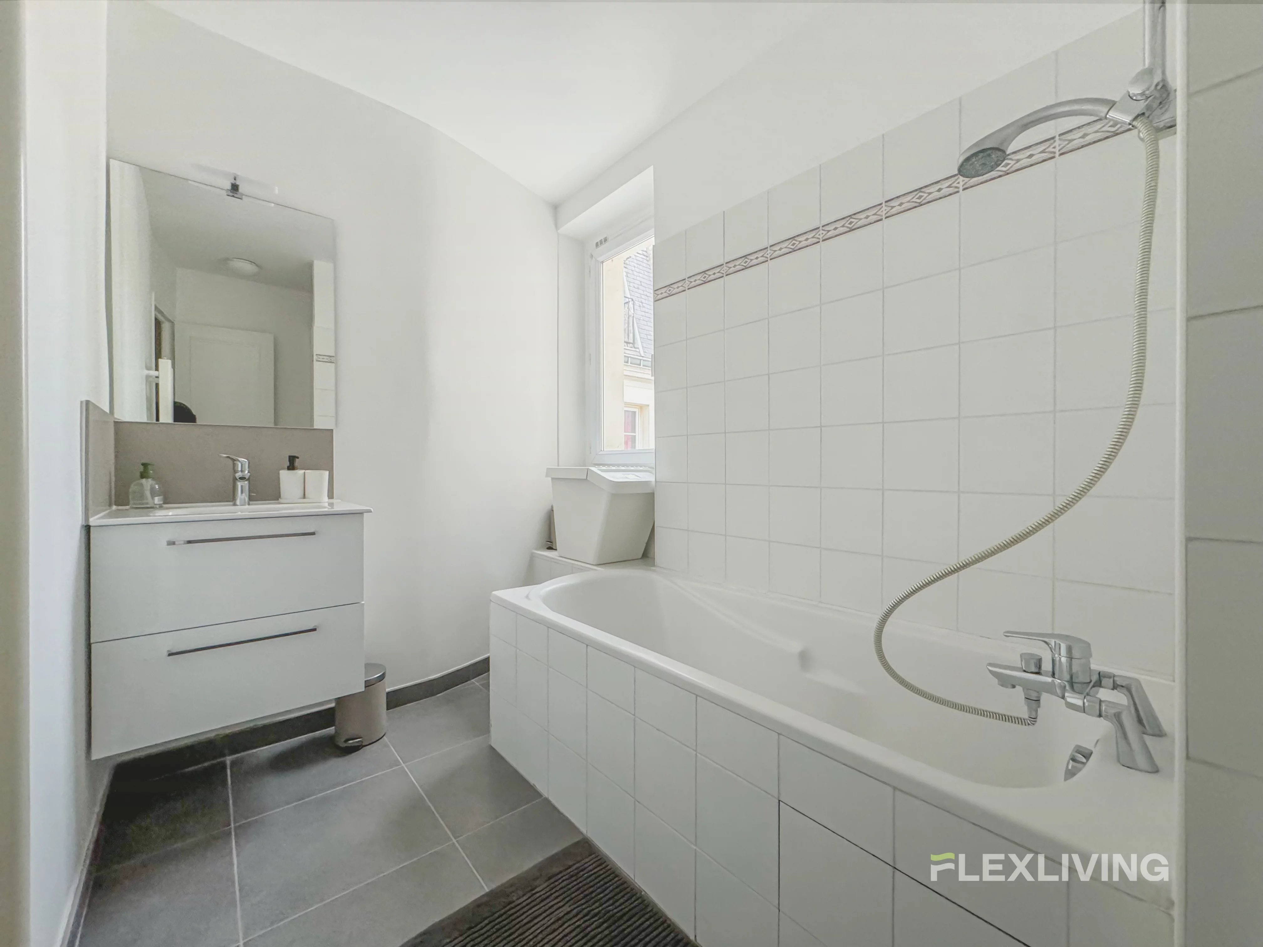 Appartement Paris 14ème 86.10 m² 4 pièces Appartement Paris 14ème 86.10 m² 87414716 7