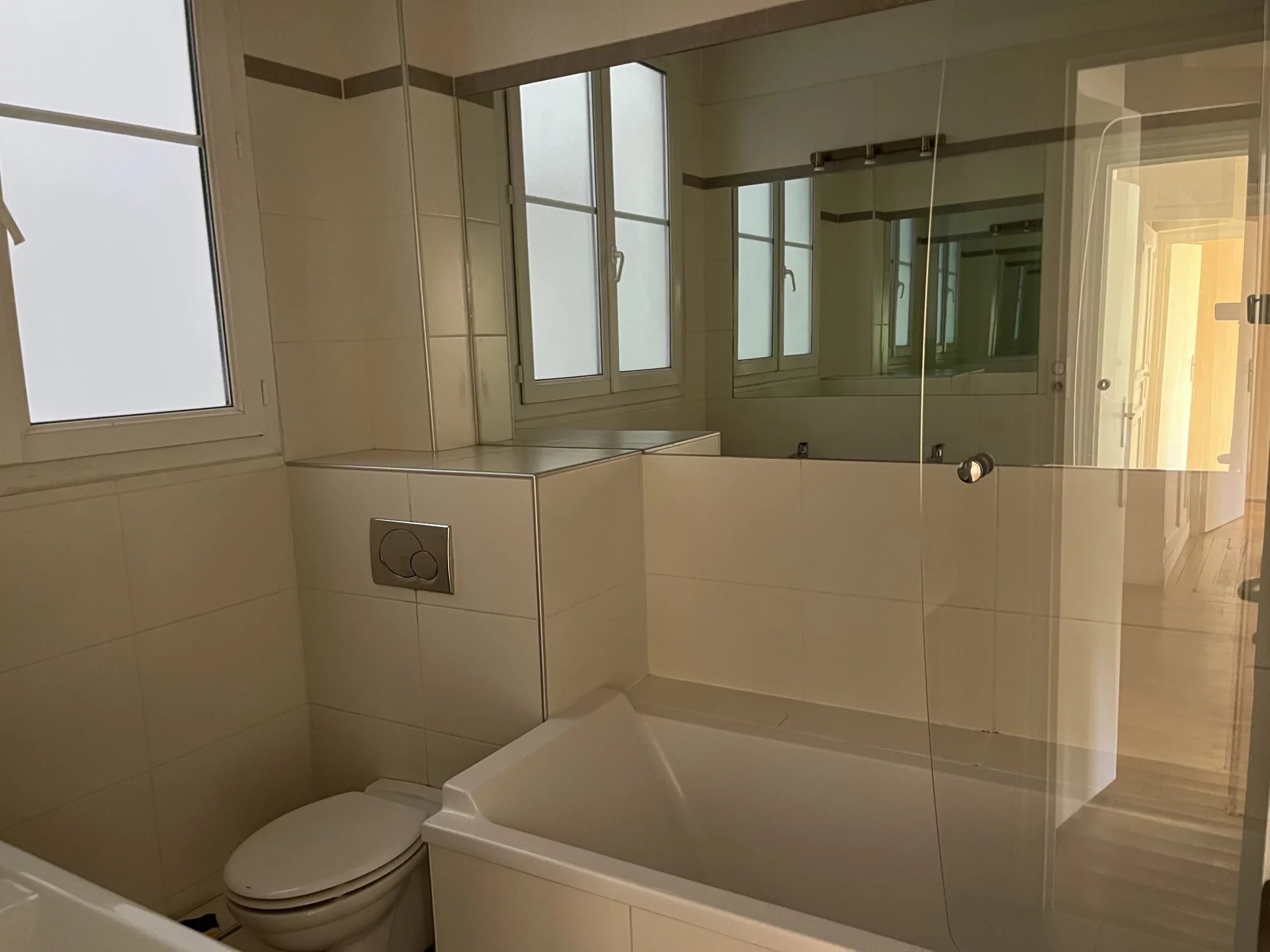 Appartement Paris 17ème 74.00 m² 3 pièces Appartement Paris 17ème 74.00 m² 86491201 4