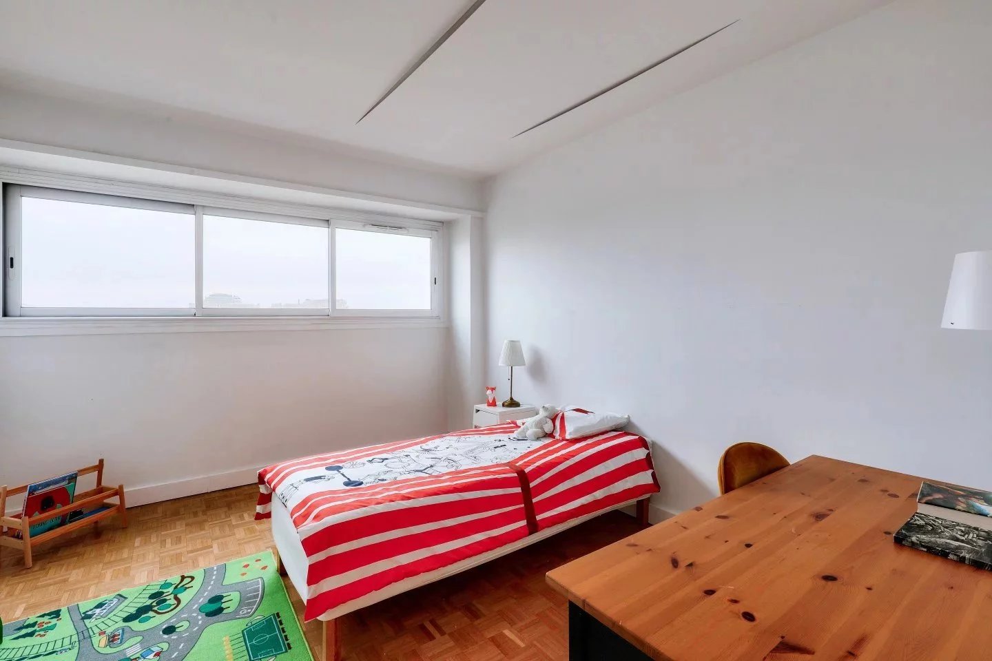 Appartement Courbevoie 70.00 m² 3 pièces Appartement Courbevoie 70.00 m² 85697546 5