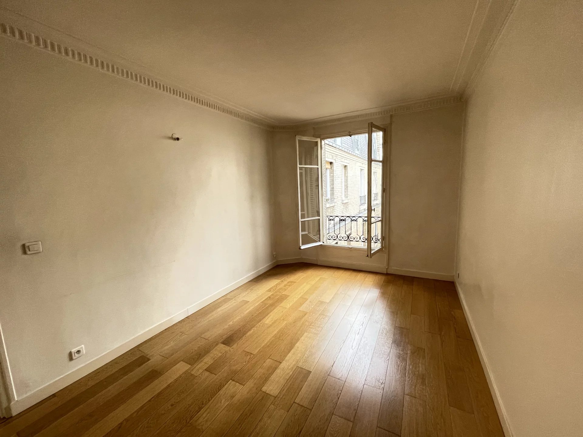 Appartement Paris 12ème 42.09 m² 2 pièces Appartement Paris 12ème 42.09 m² 86833448 4