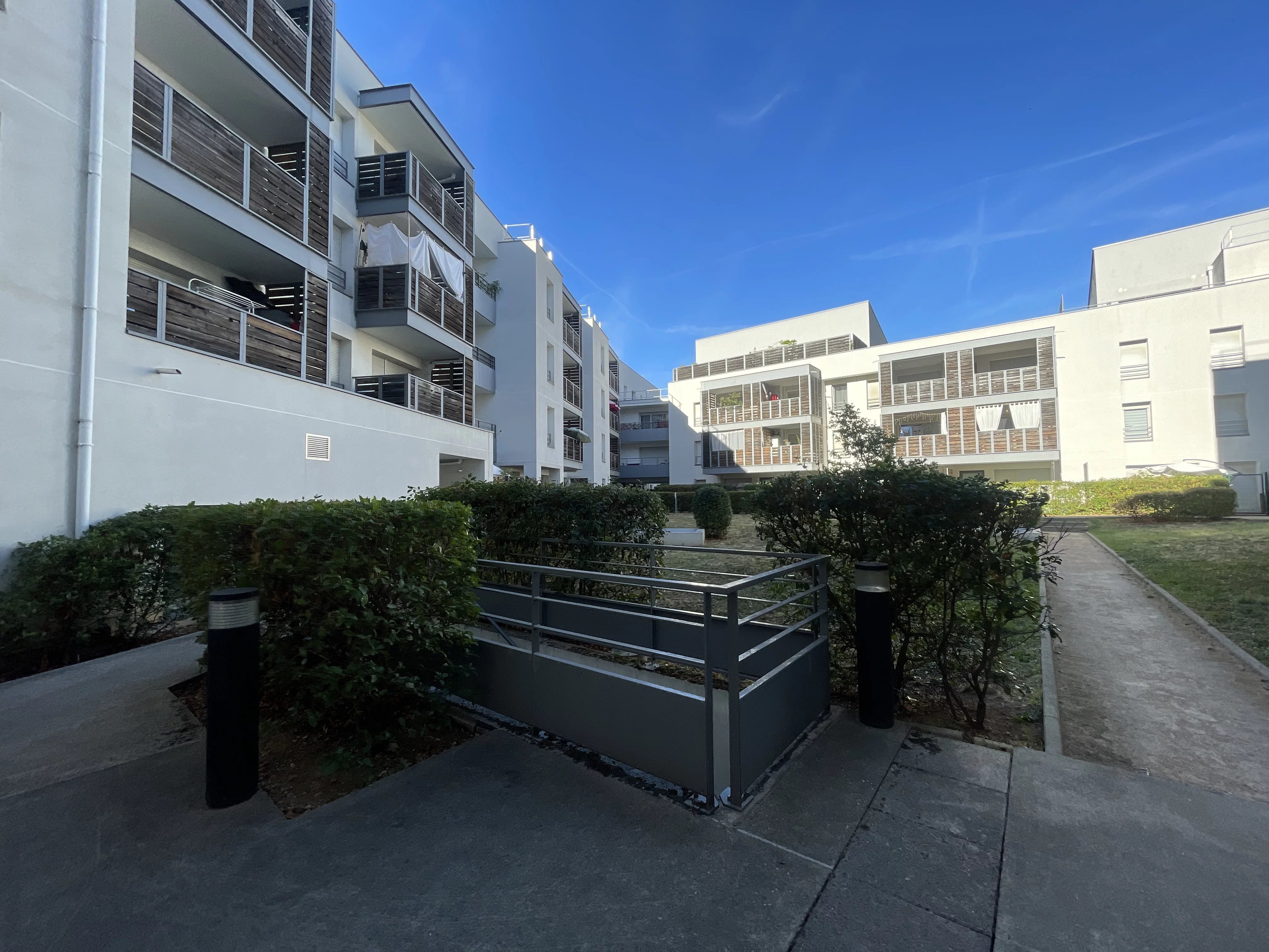 Appartement Rillieux-la-Pape 60.00 m² 3 pièces Appartement Rillieux-la-Pape 60.00 m² 87354274 2