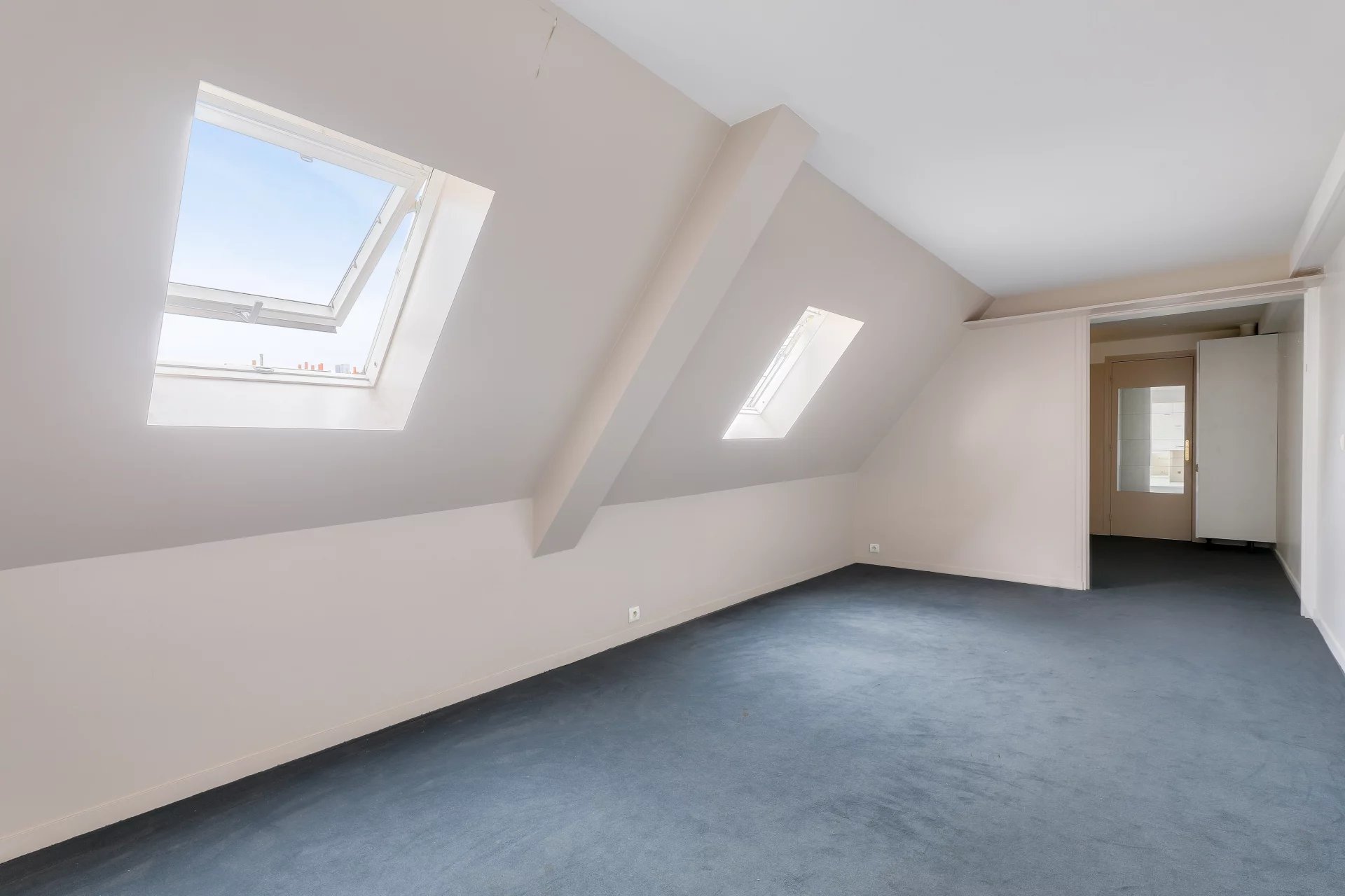 Appartement Paris 8ème 29.70 m² 1 pièce Appartement Paris 8ème 29.70 m² 84086463 1