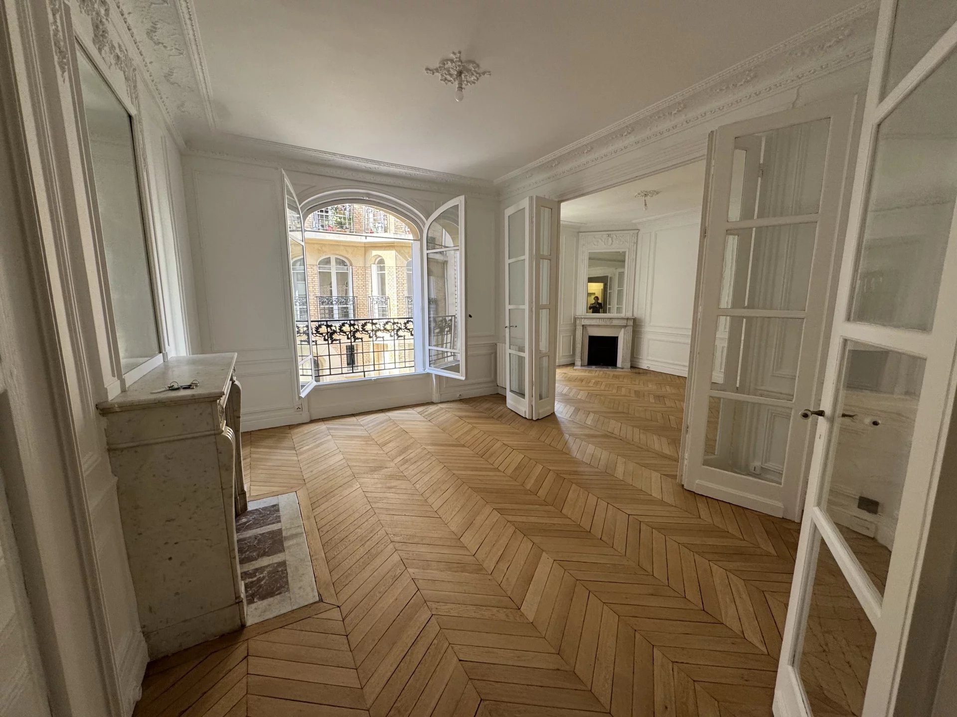 Appartement Paris 17ème 71.96 m² 3 pièces Appartement Paris 17ème 71.96 m² 86913378 1