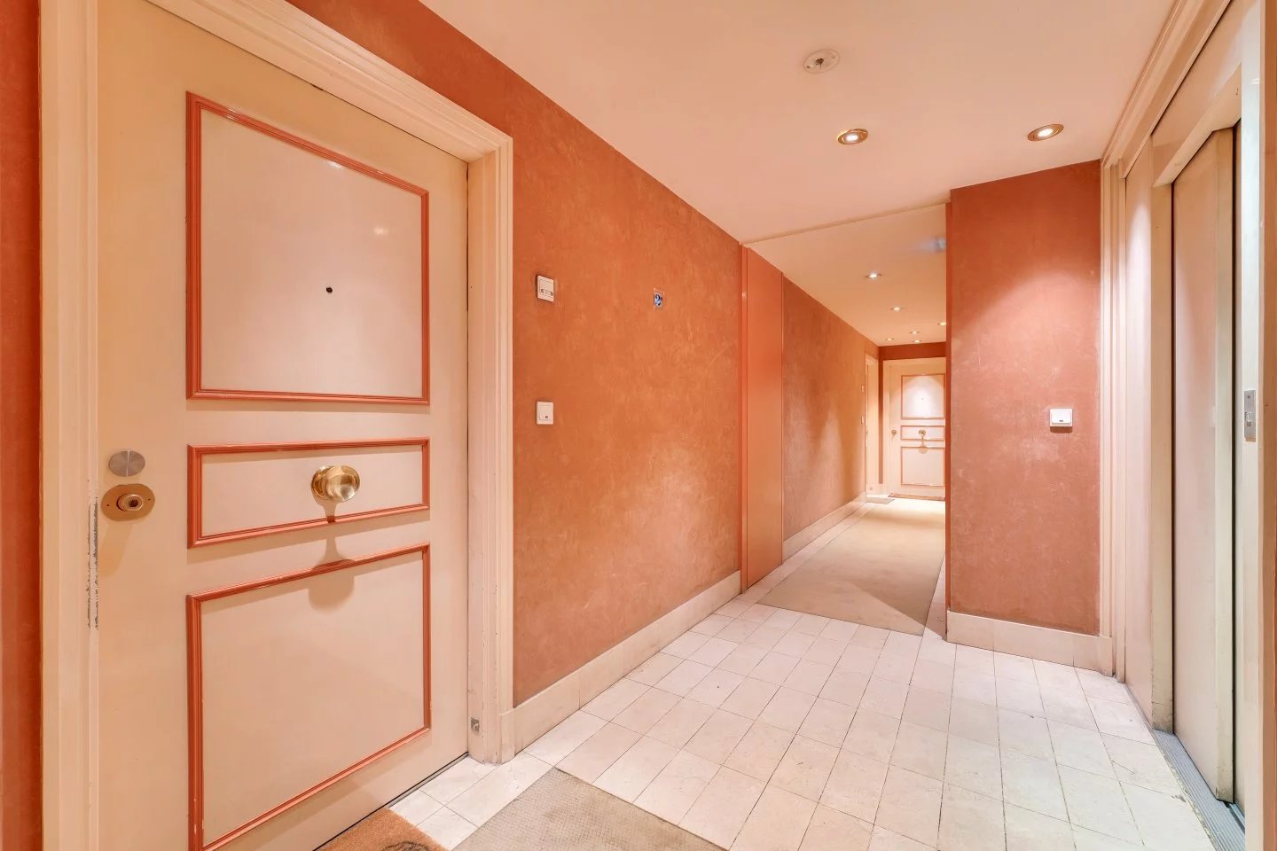 Appartement Paris 15ème 98.00 m² 5 pièces Appartement Paris 15ème 98.00 m² 86210982 6