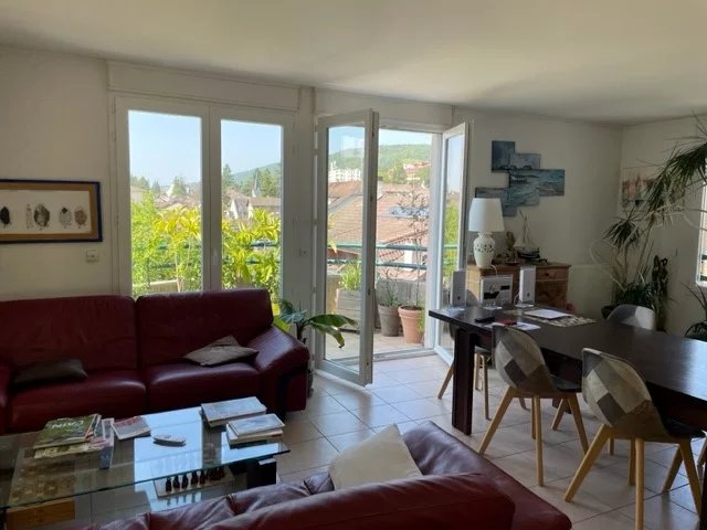 Appartement Divonne-les-Bains 157.72 m² 5 pièces Appartement Divonne-les-Bains 157.72 m² 7546564 10