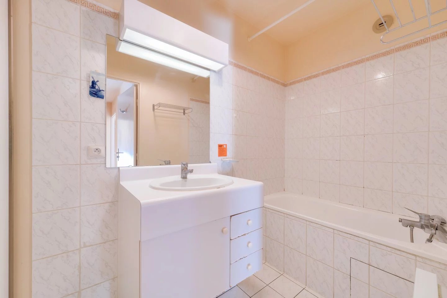 Appartement Paris 15ème 98.00 m² 5 pièces Appartement Paris 15ème 98.00 m² 86210982 12