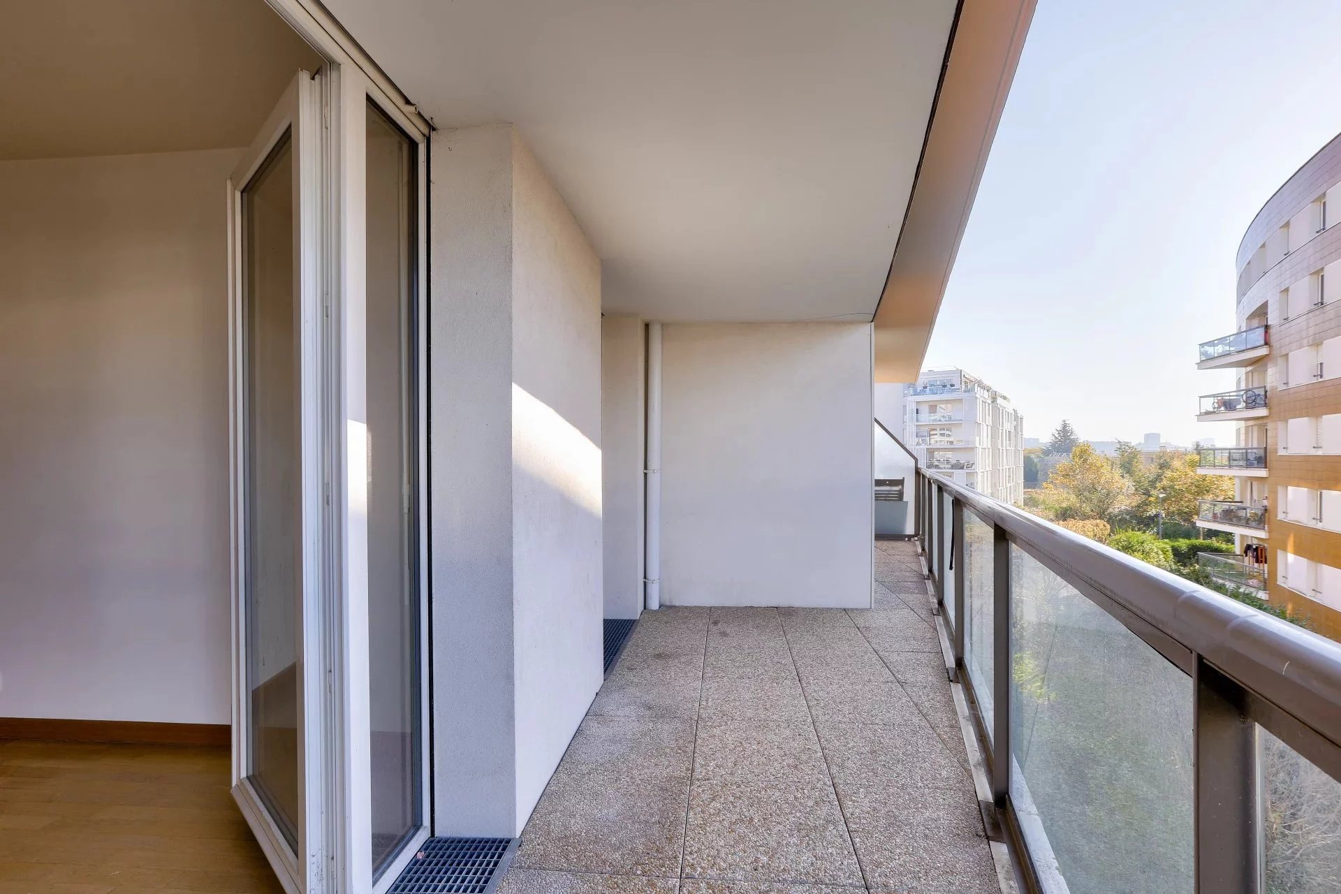 Appartement Issy-les-Moulineaux 67.70 m² 3 pièces Appartement Issy-les-Moulineaux 67.70 m² 86896203 2