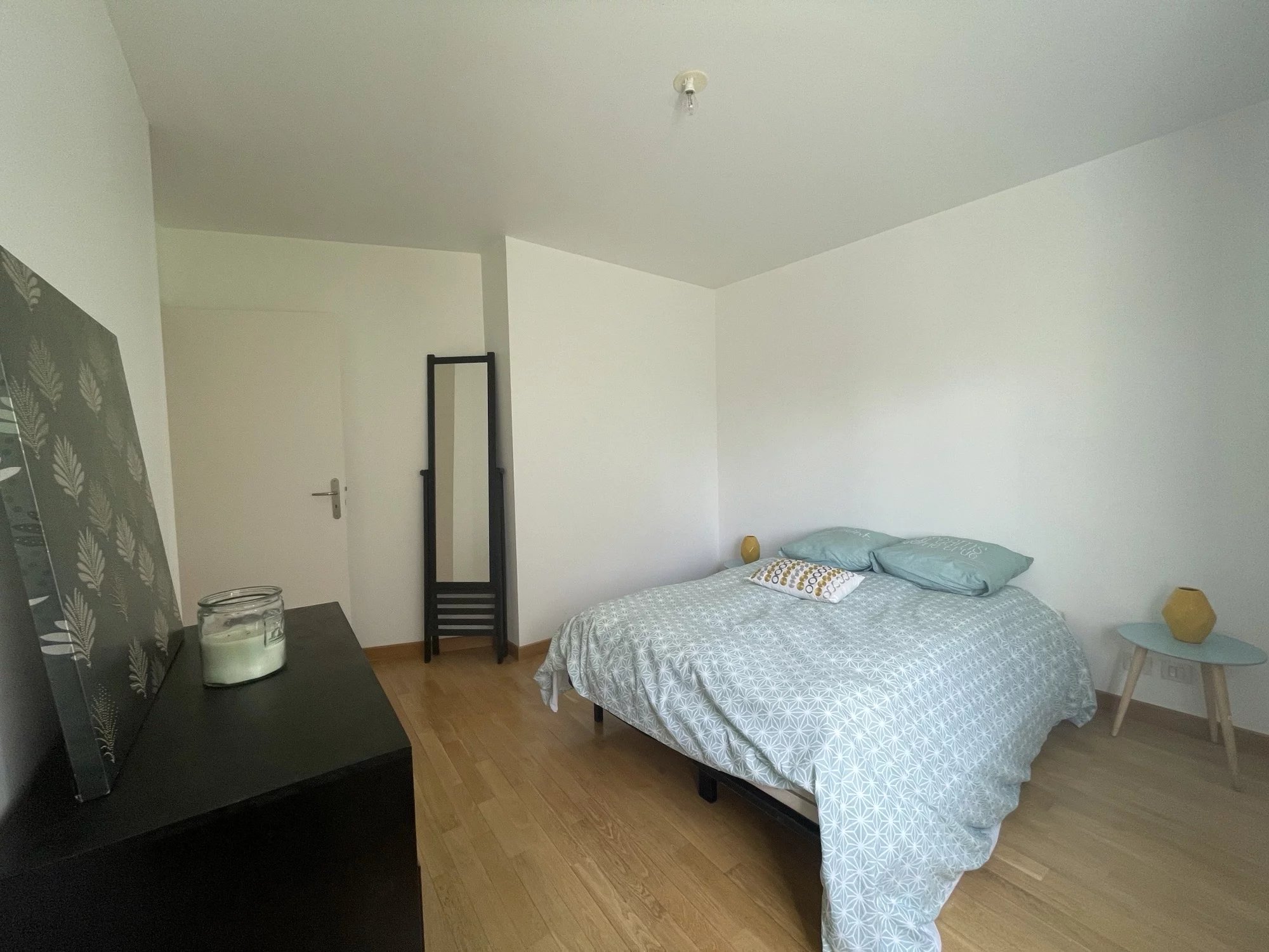 Appartement Issy-les-Moulineaux 92.30 m² 4 pièces Appartement Issy-les-Moulineaux 92.30 m² 85715975 9
