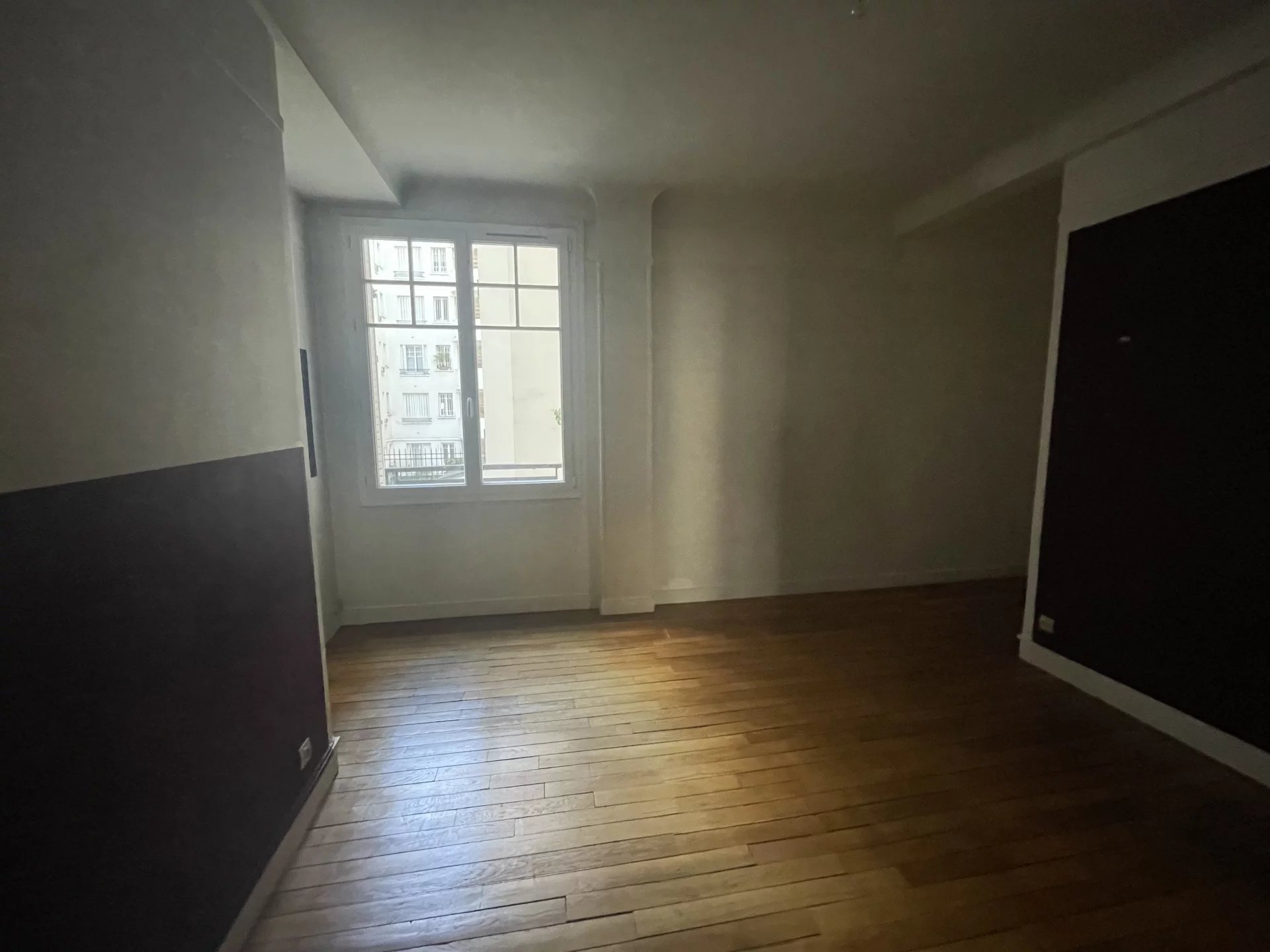 Appartement Paris 15ème 82.79 m² 4 pièces Appartement Paris 15ème 82.79 m² 85714578 6