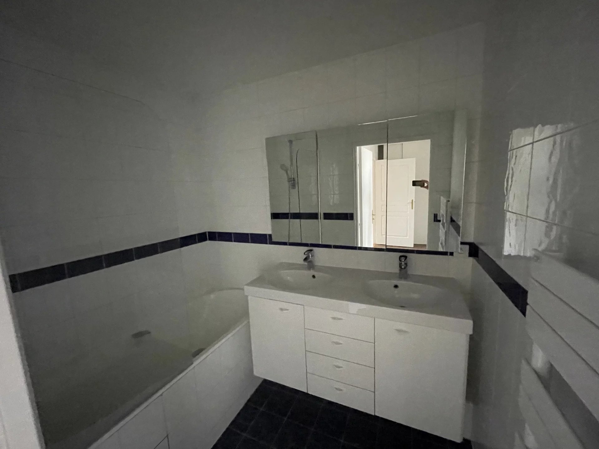 Appartement Courbevoie 67.35 m² 3 pièces Appartement Courbevoie 67.35 m² 86741590 4